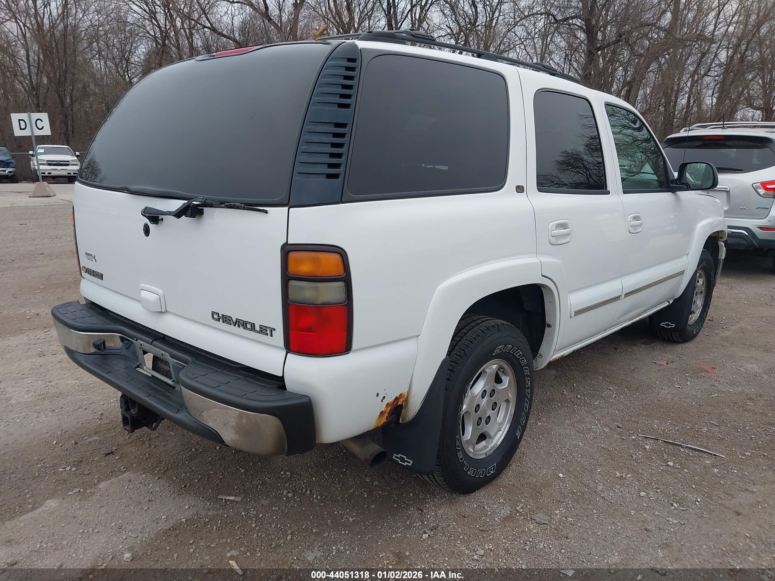 CHEVROLET TAHOE image 4
