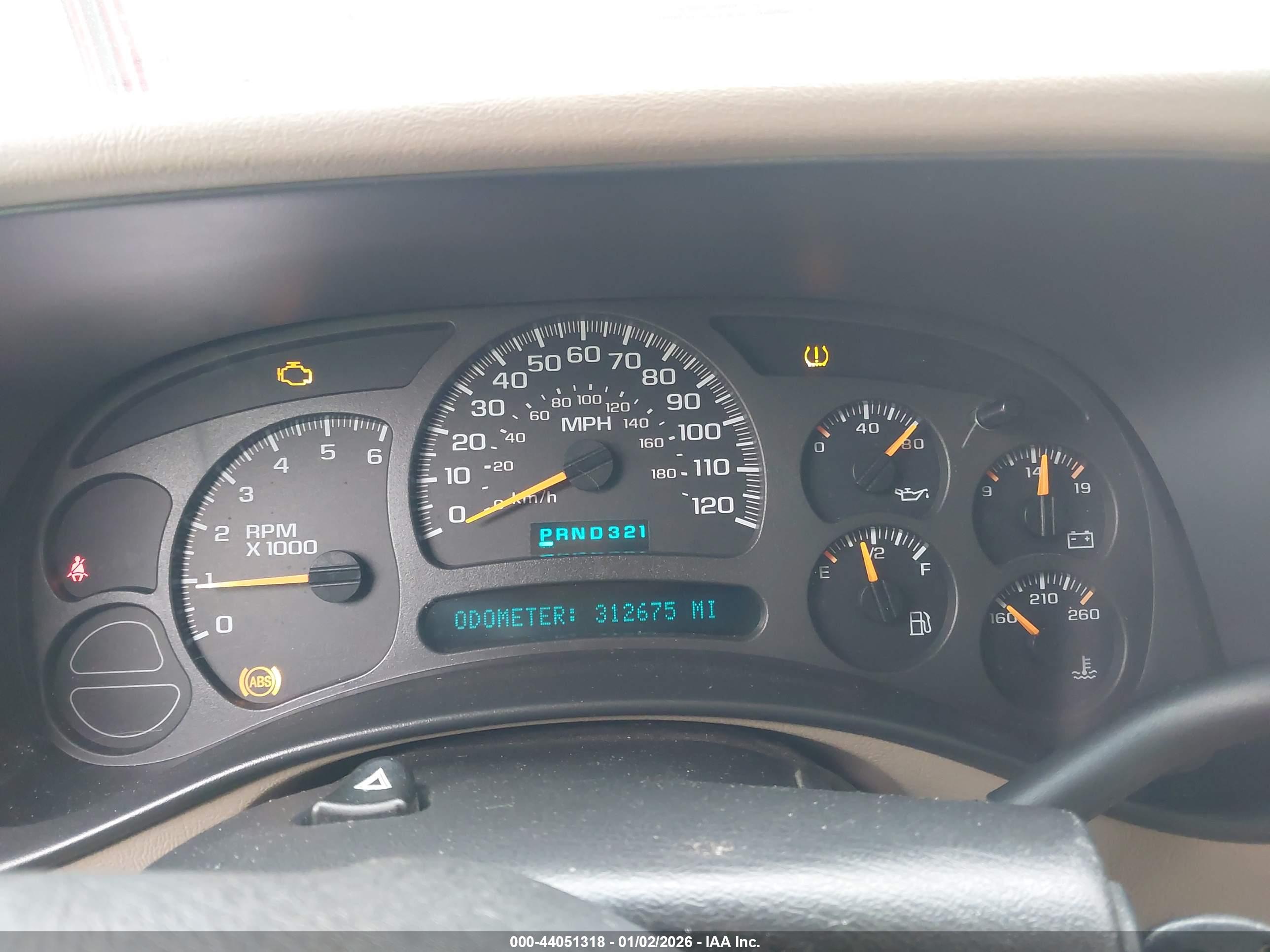 CHEVROLET TAHOE image 7