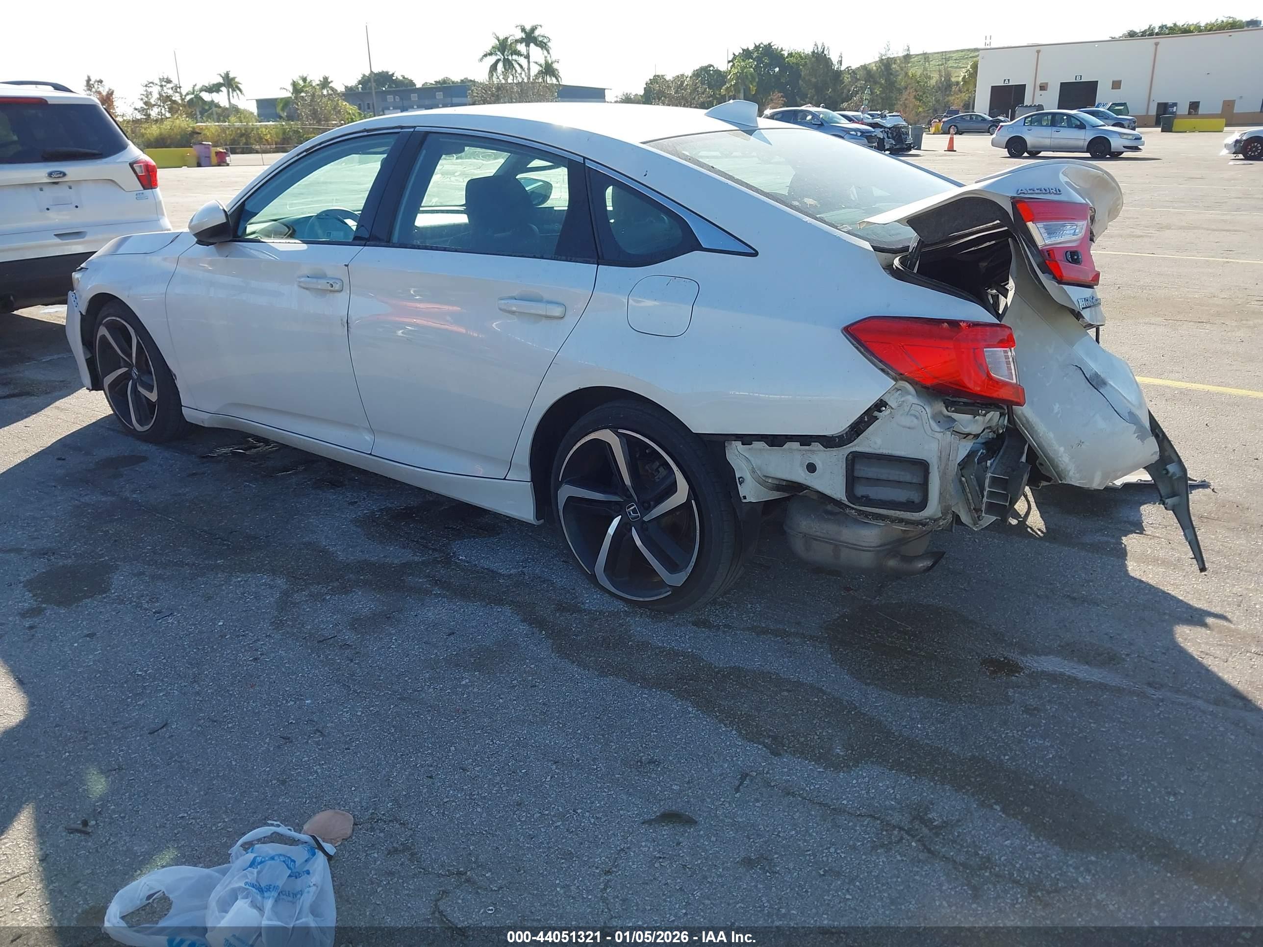 HONDA ACCORD image 3