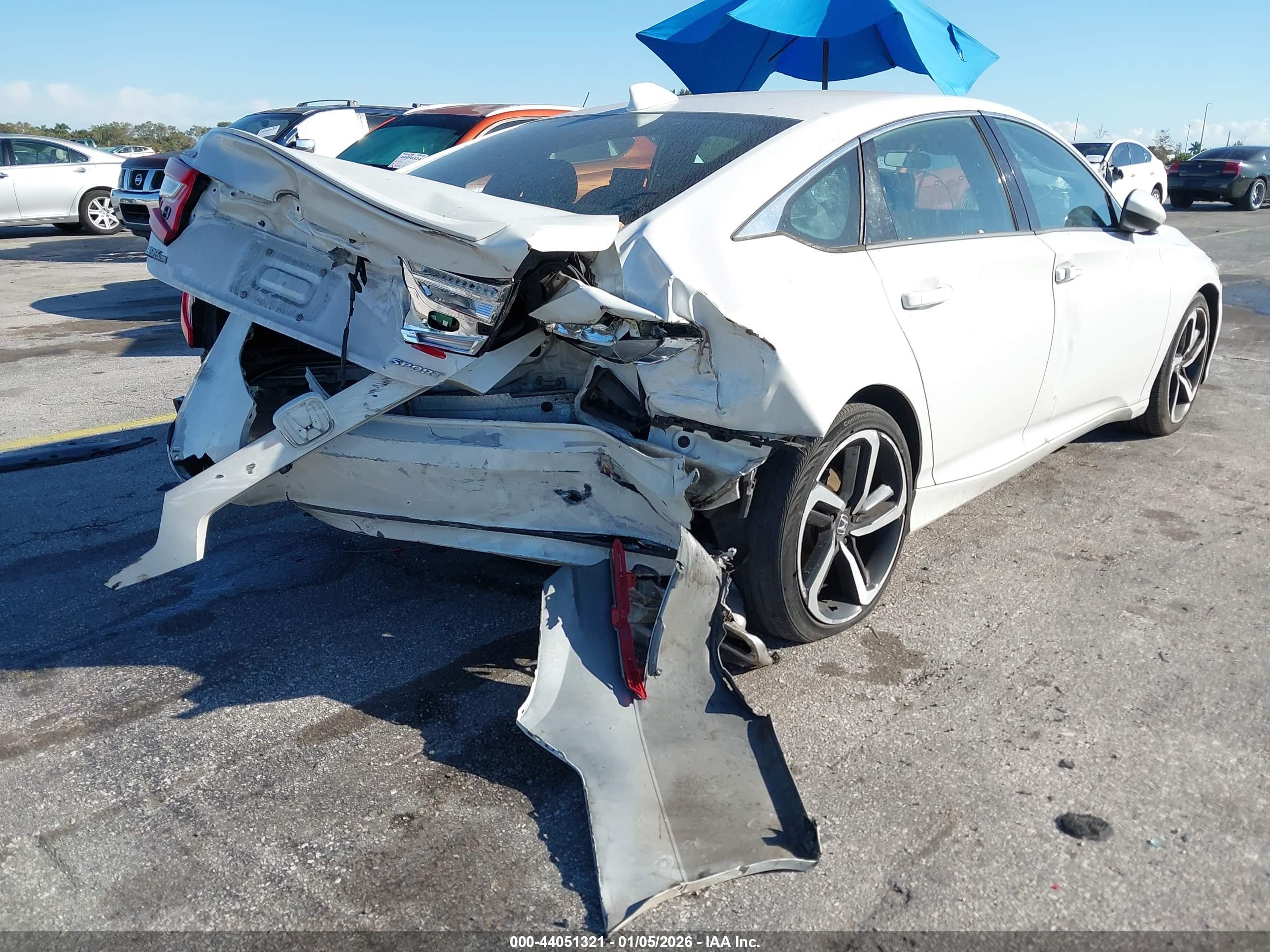 HONDA ACCORD image 6