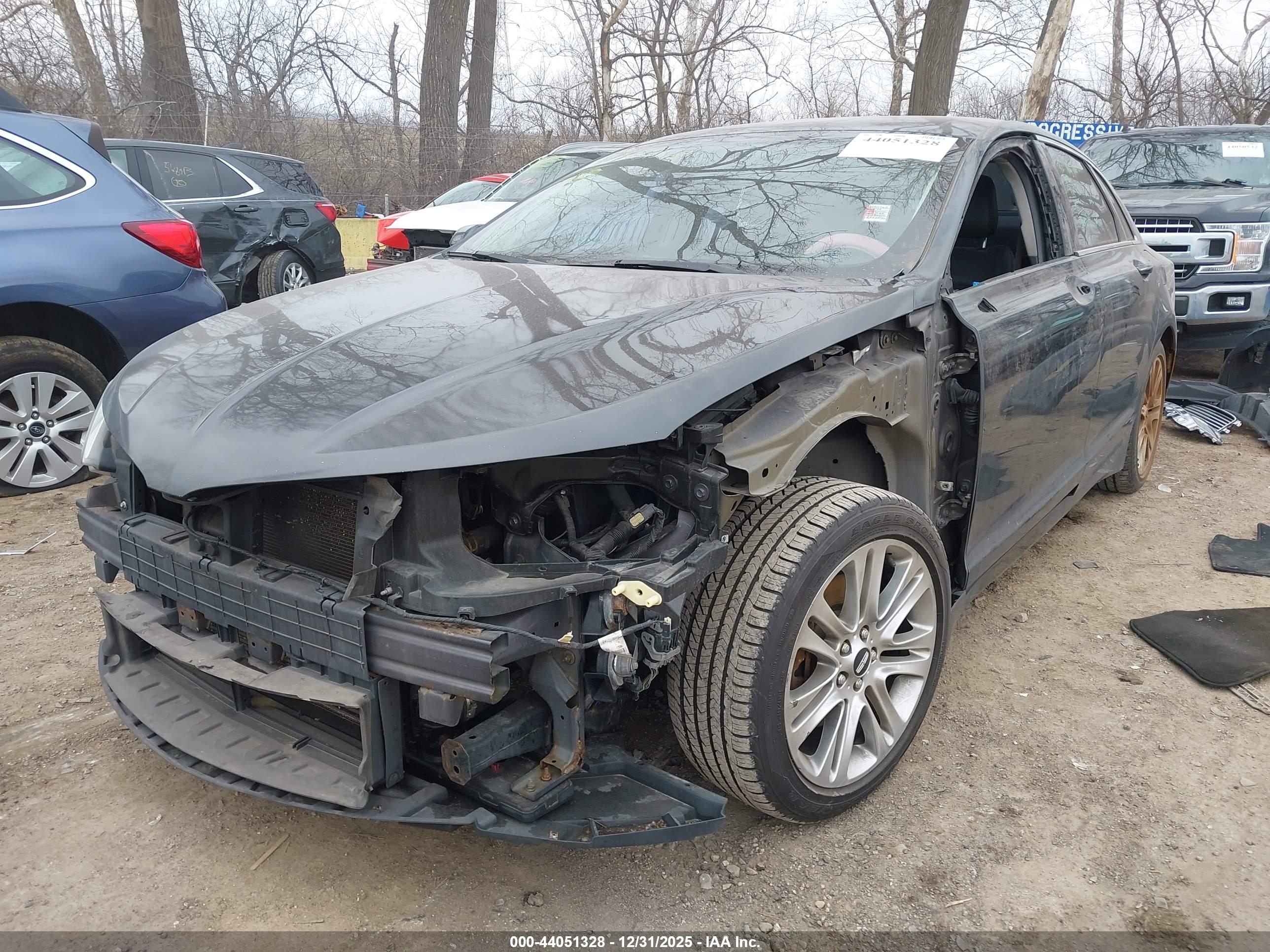LINCOLN MKZ image 2