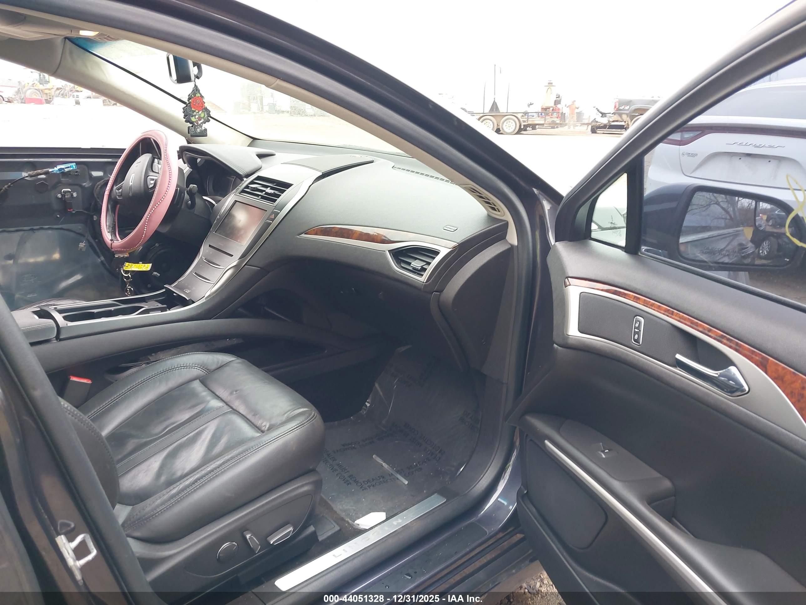LINCOLN MKZ image 5