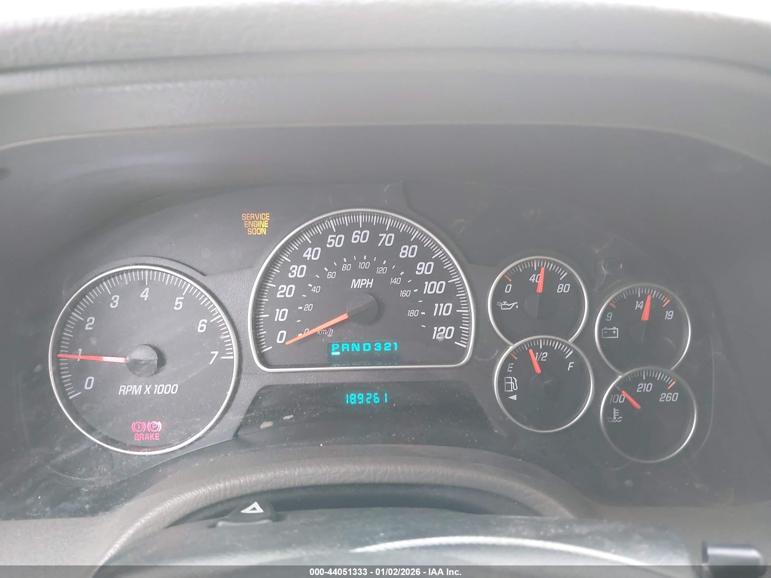 GMC ENVOY image 7
