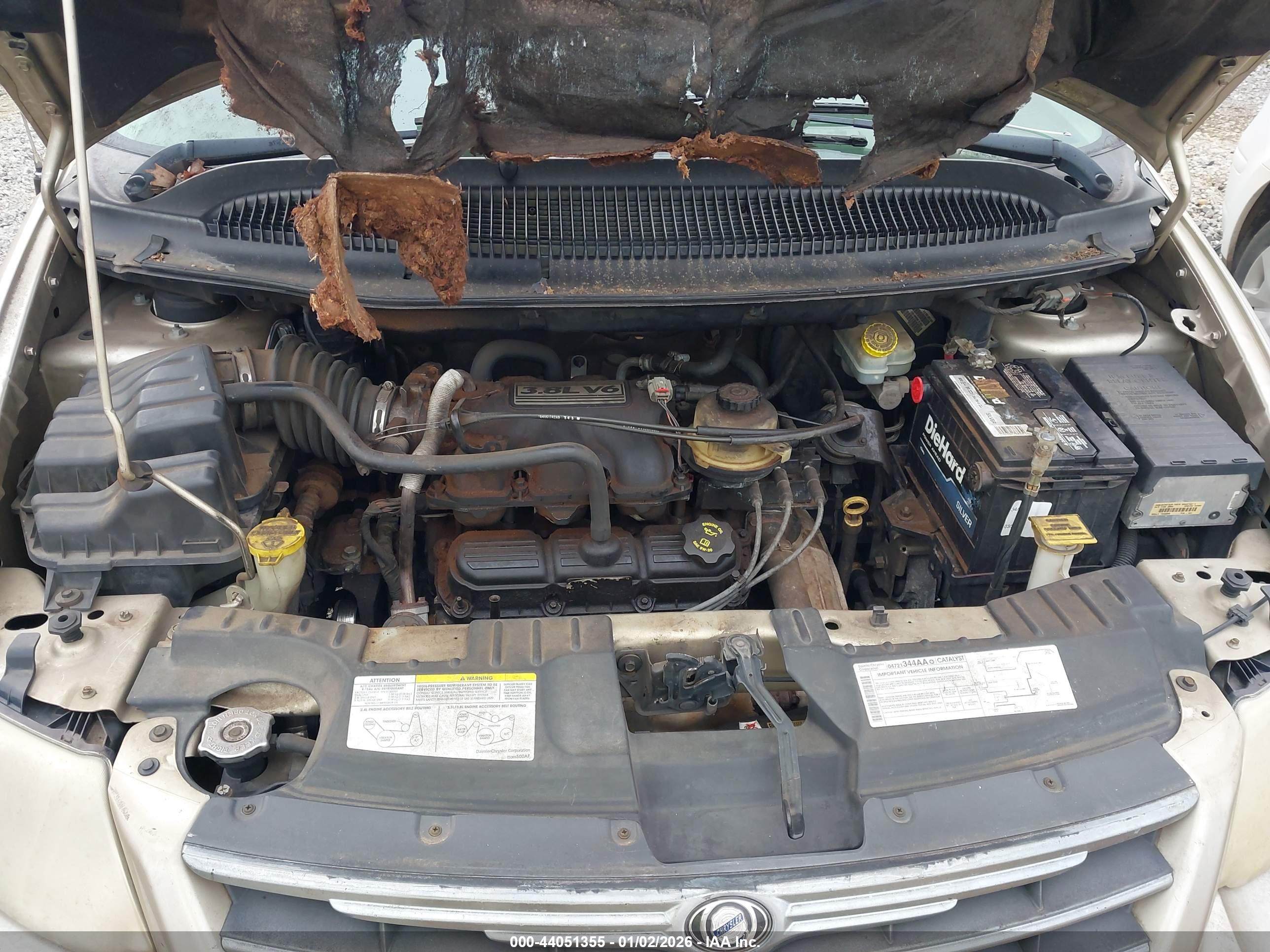 CHRYSLER TOWN image 10