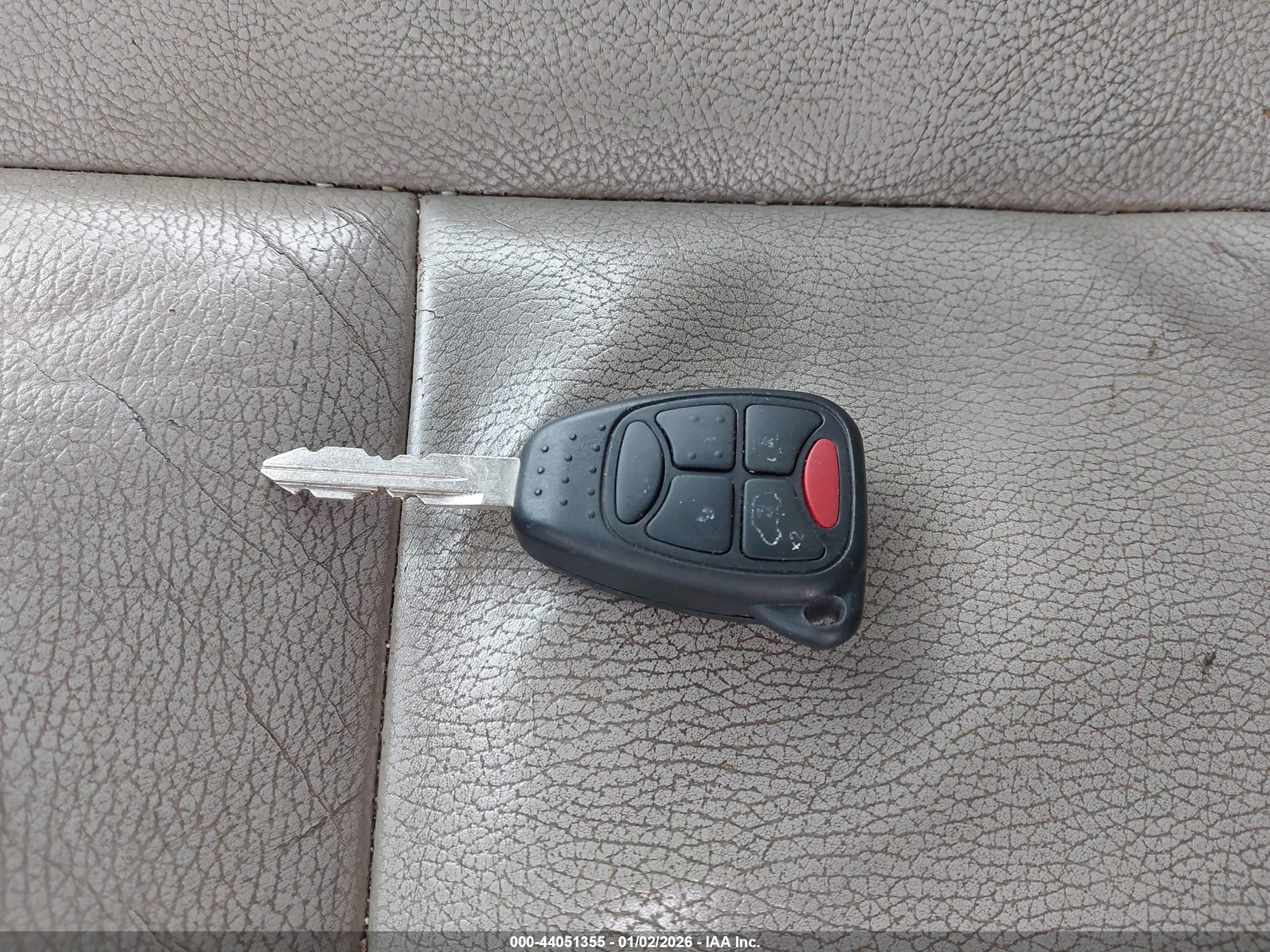 CHRYSLER TOWN image 11
