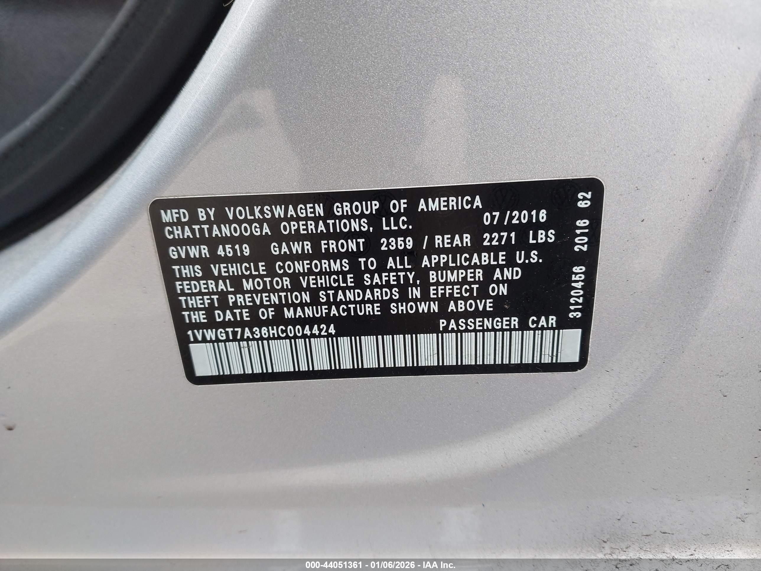 VOLKSWAGEN PASSAT image 9