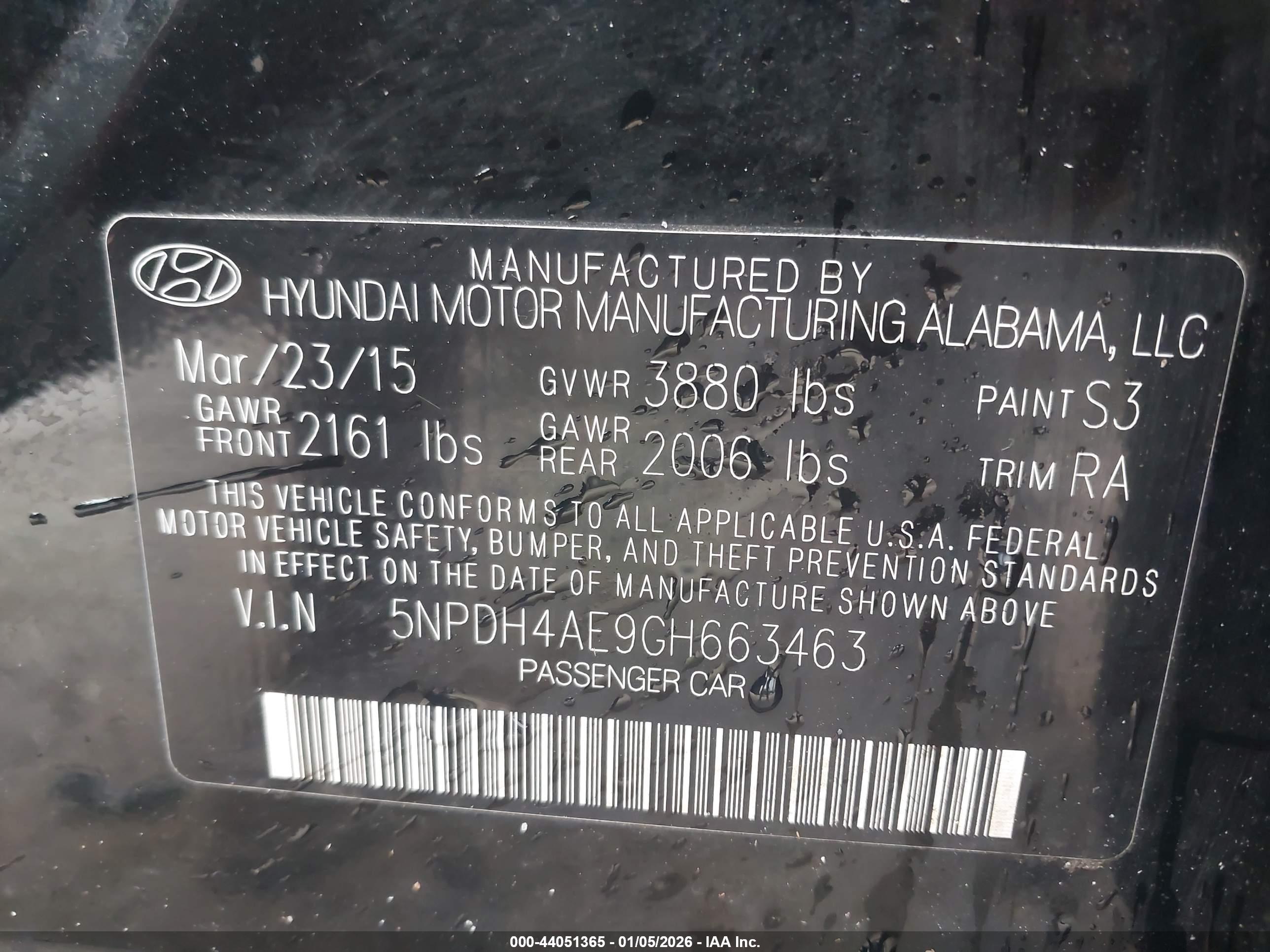 HYUNDAI ELANTRA image 9
