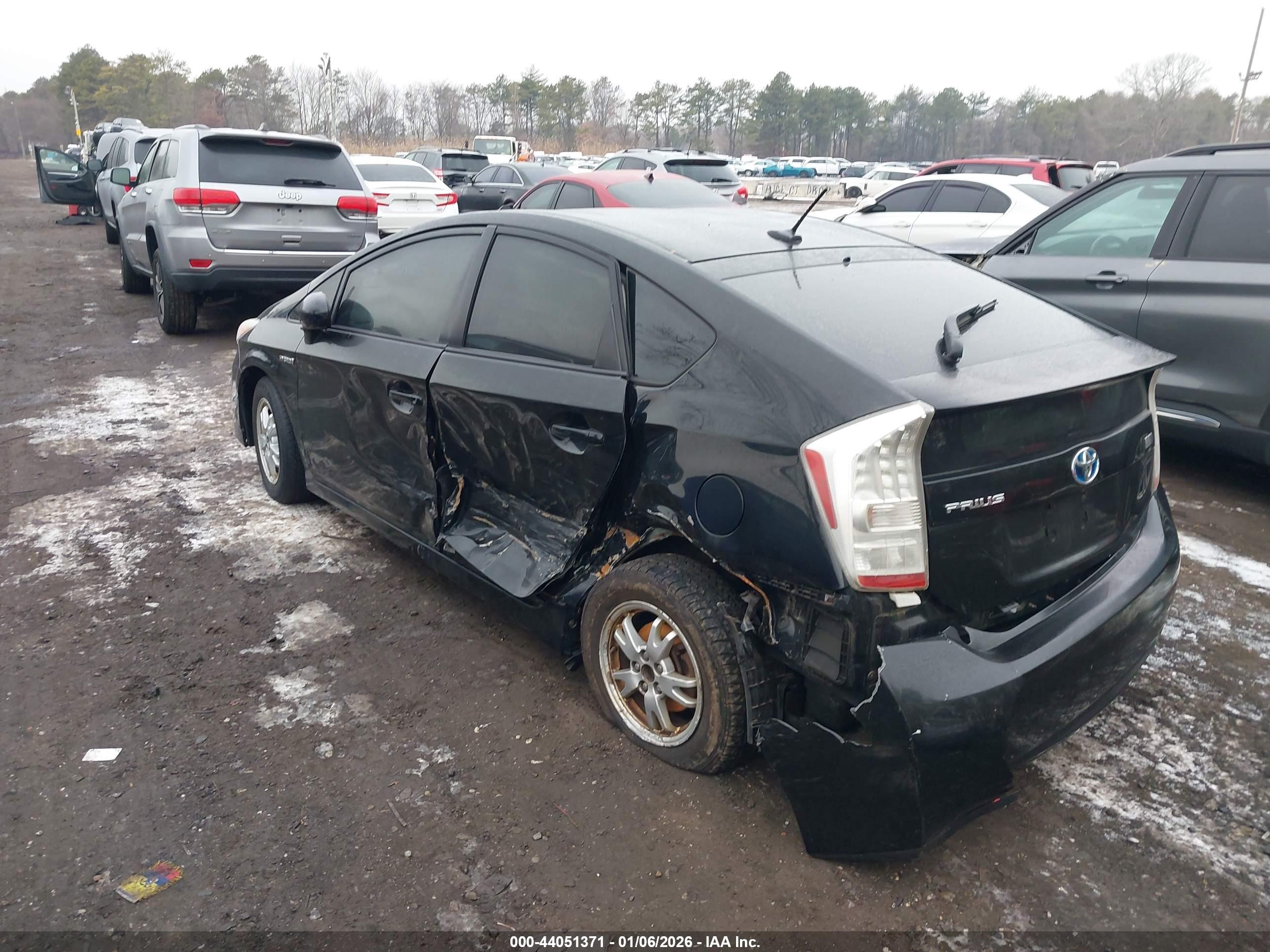 TOYOTA PRIUS image 3