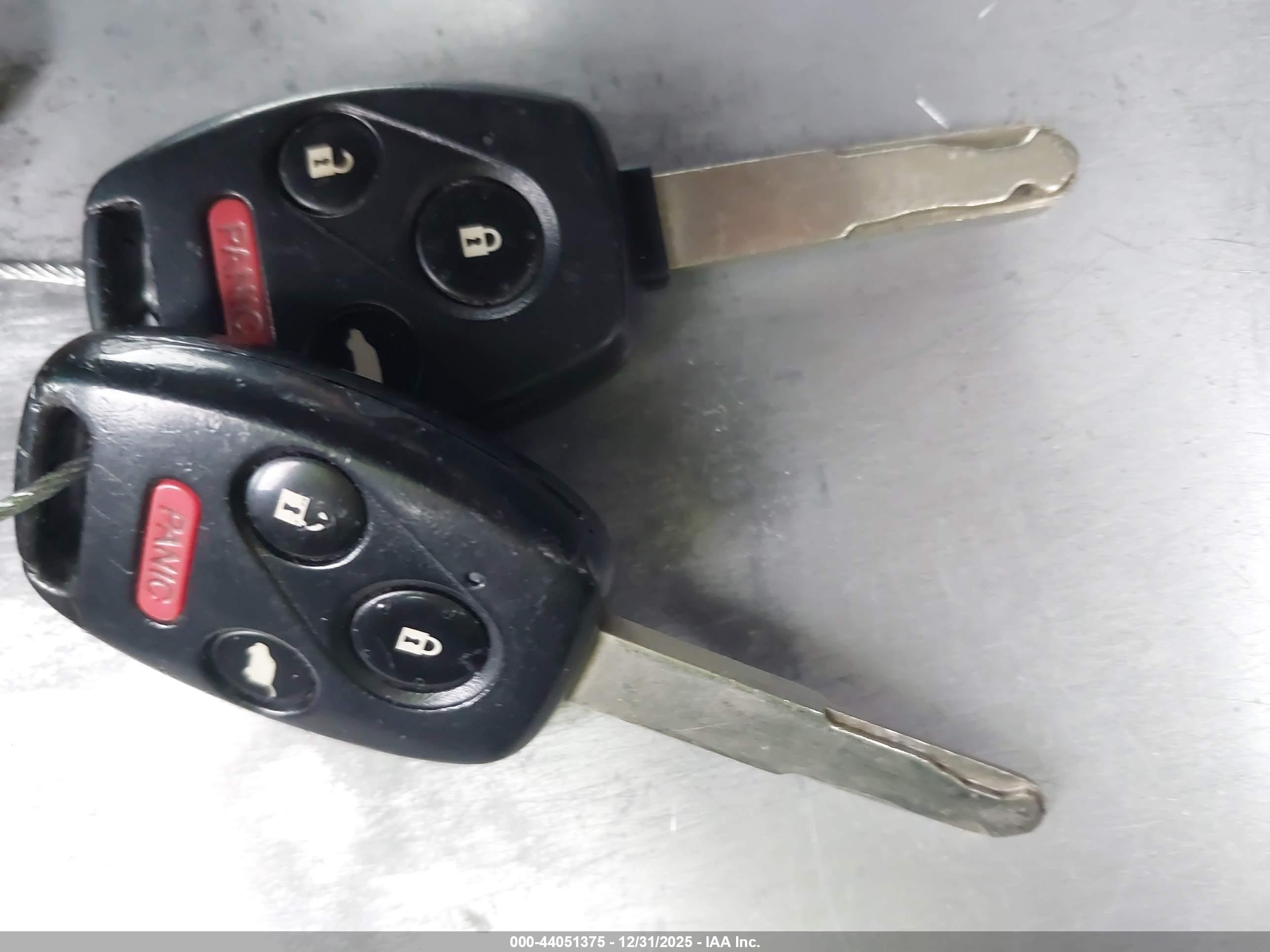 HONDA PILOT image 11
