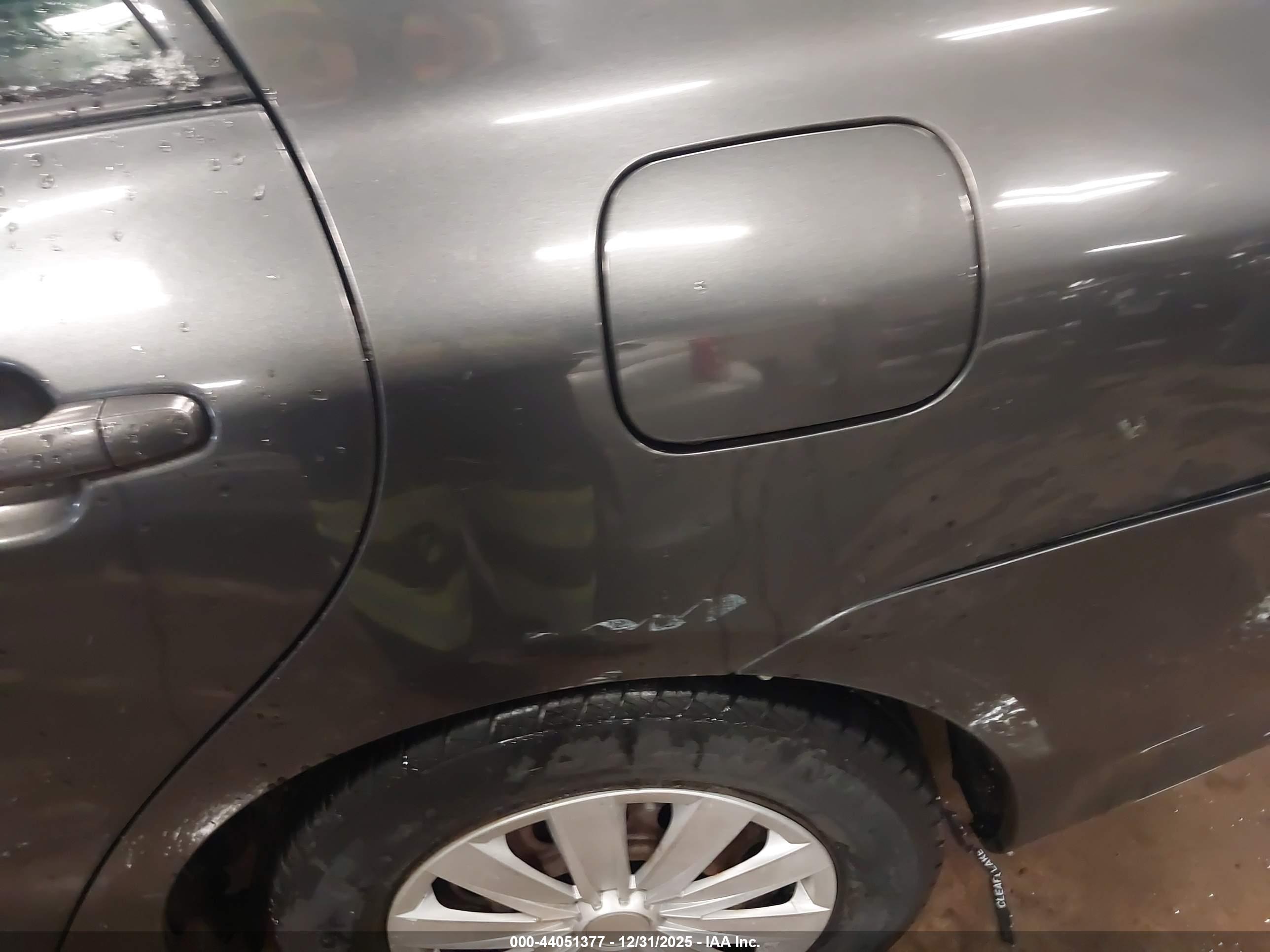 TOYOTA COROLLA image 6