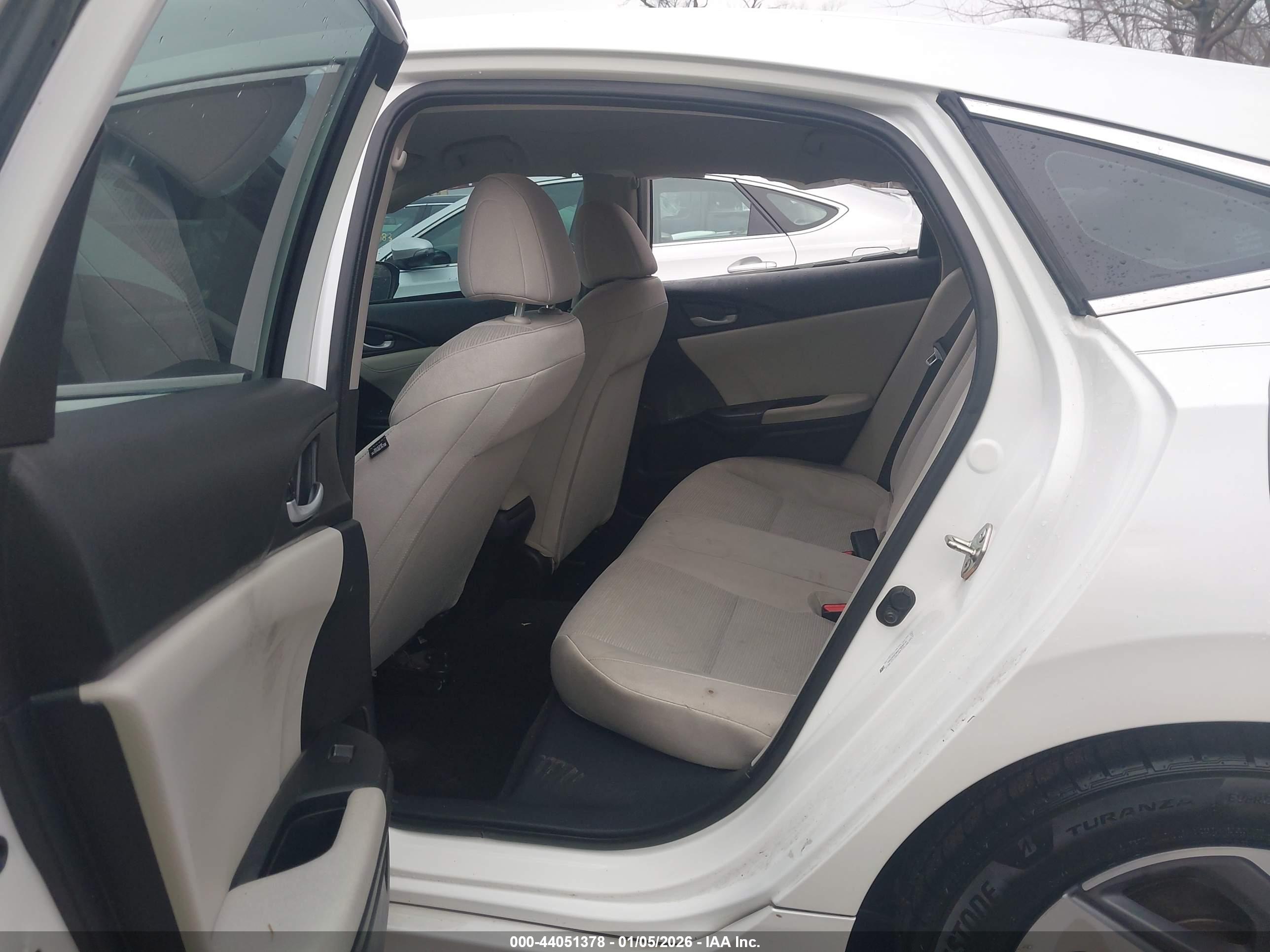 HONDA INSIGHT image 8