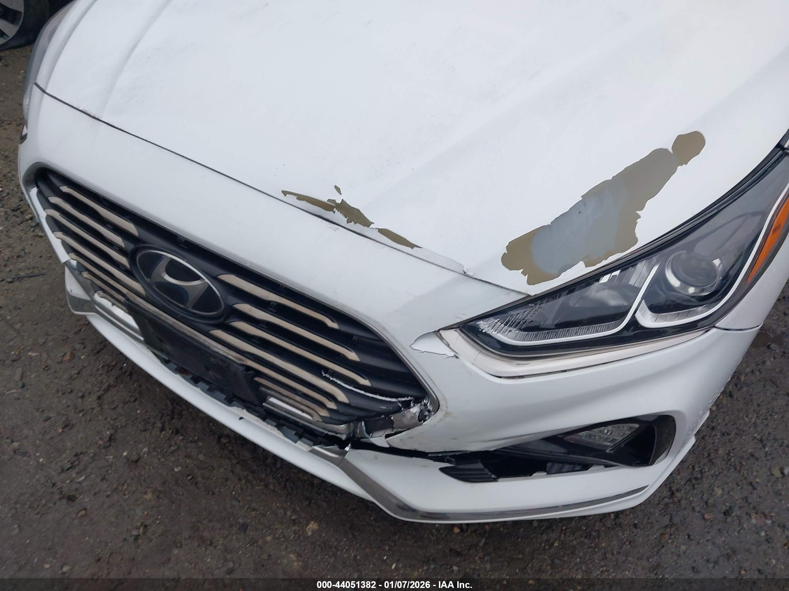 HYUNDAI SONATA image 6