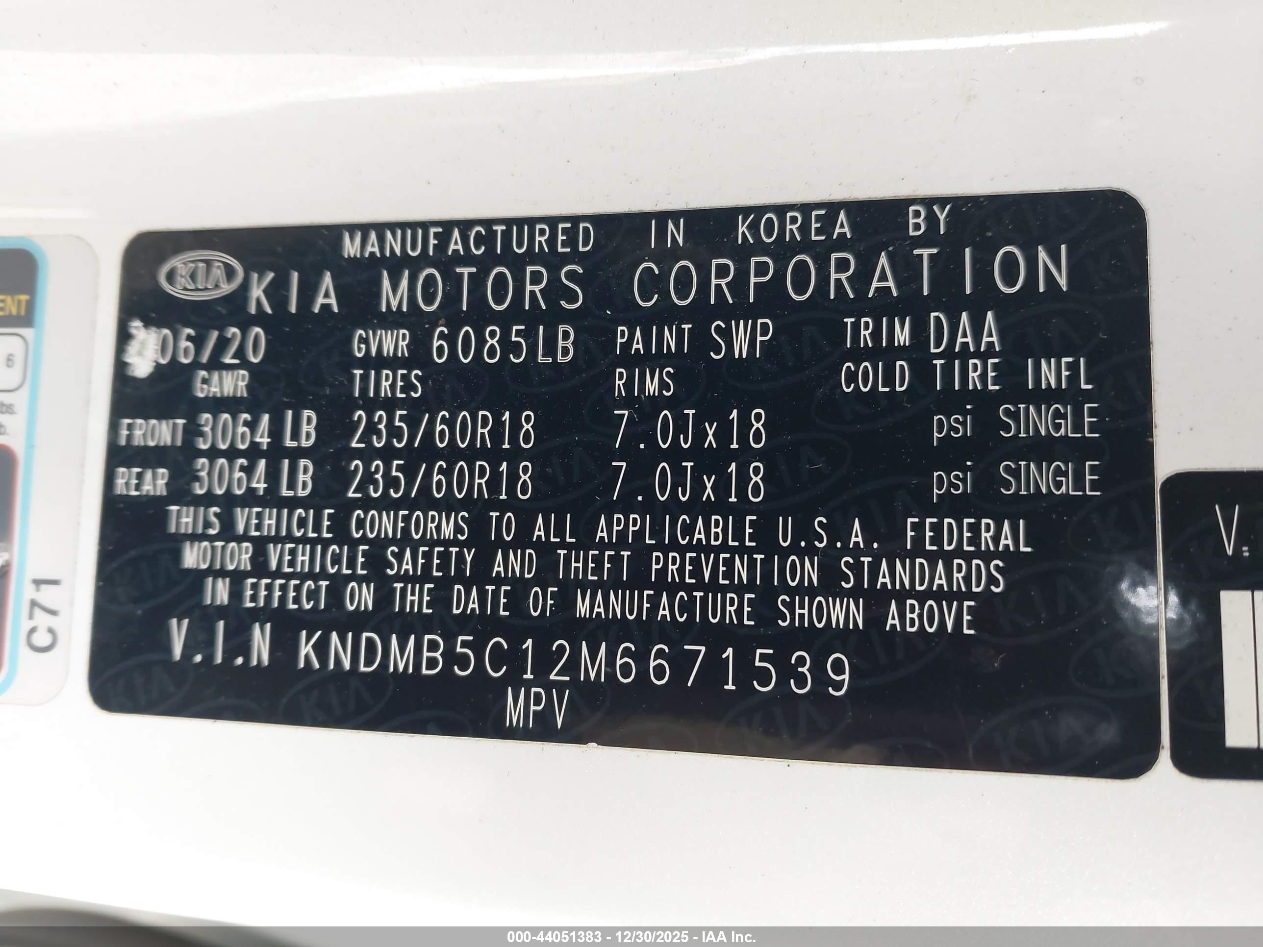 KIA SEDONA image 9