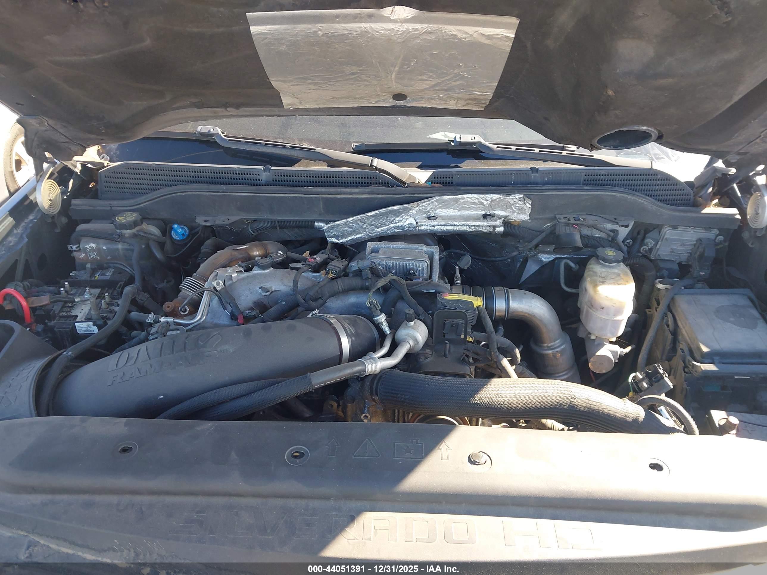 CHEVROLET SILVERADO image 10