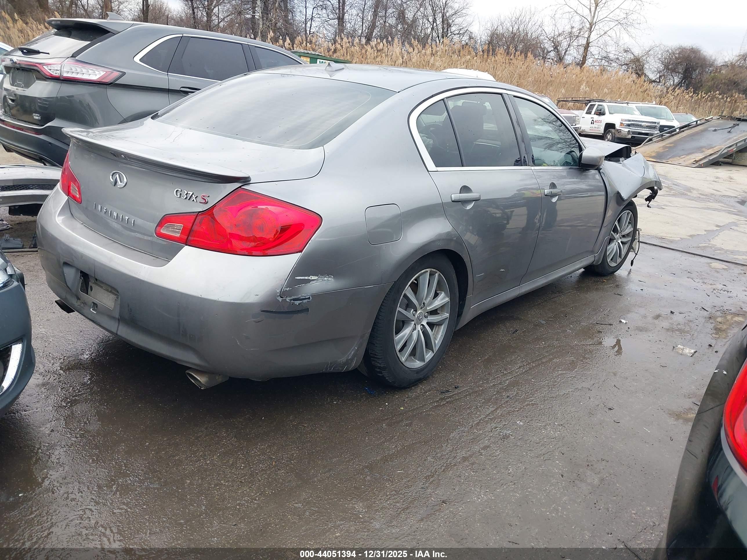 INFINITI G37X image 4