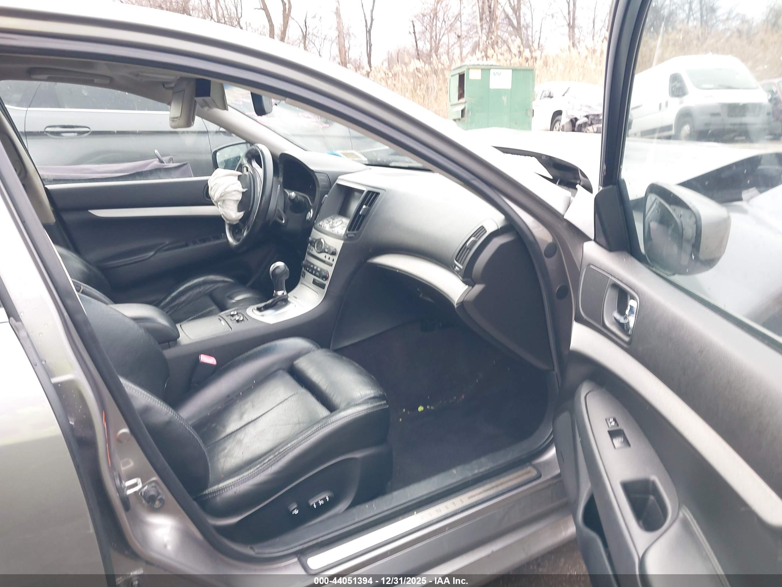 INFINITI G37X image 5