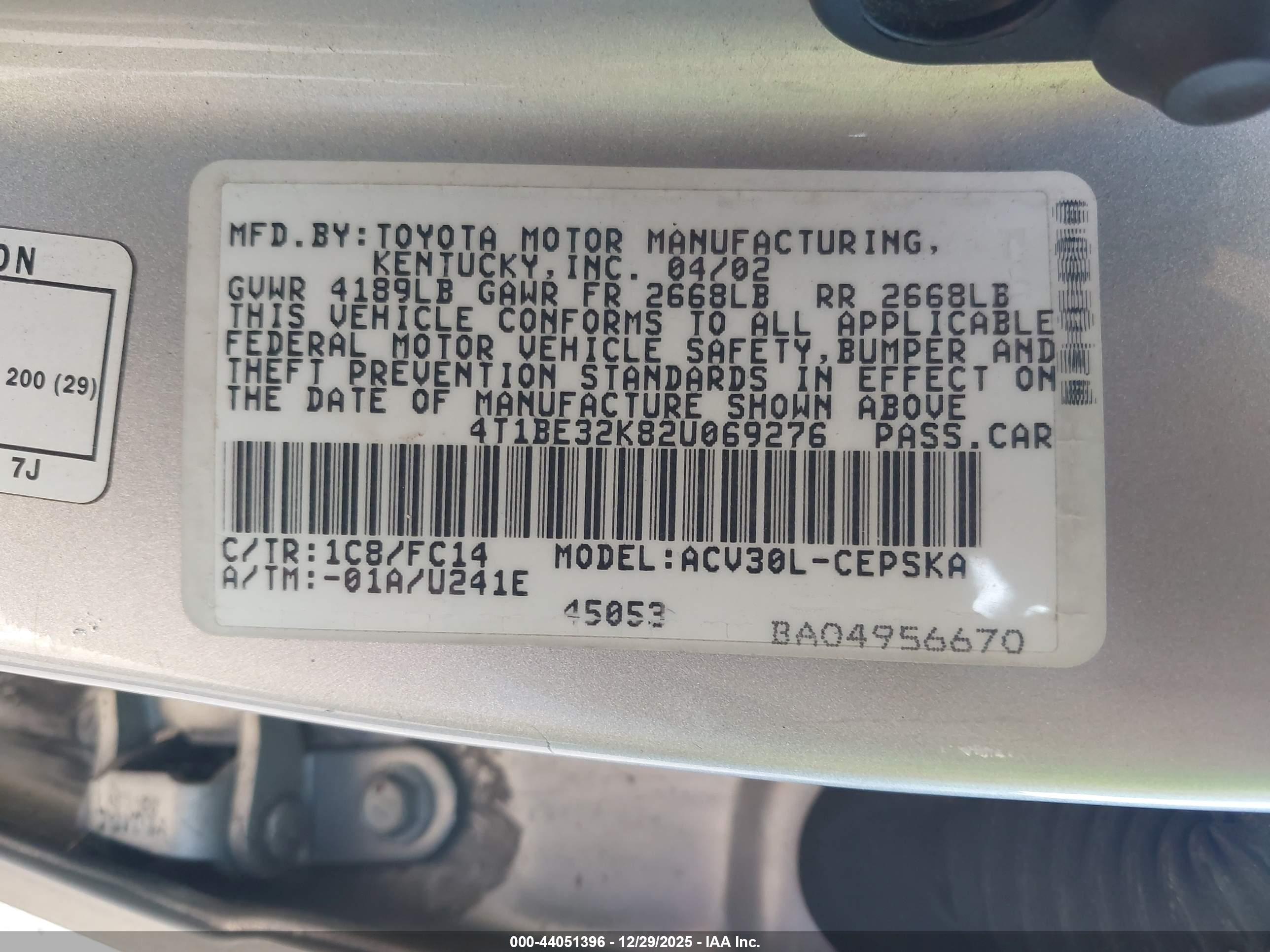 TOYOTA CAMRY image 9