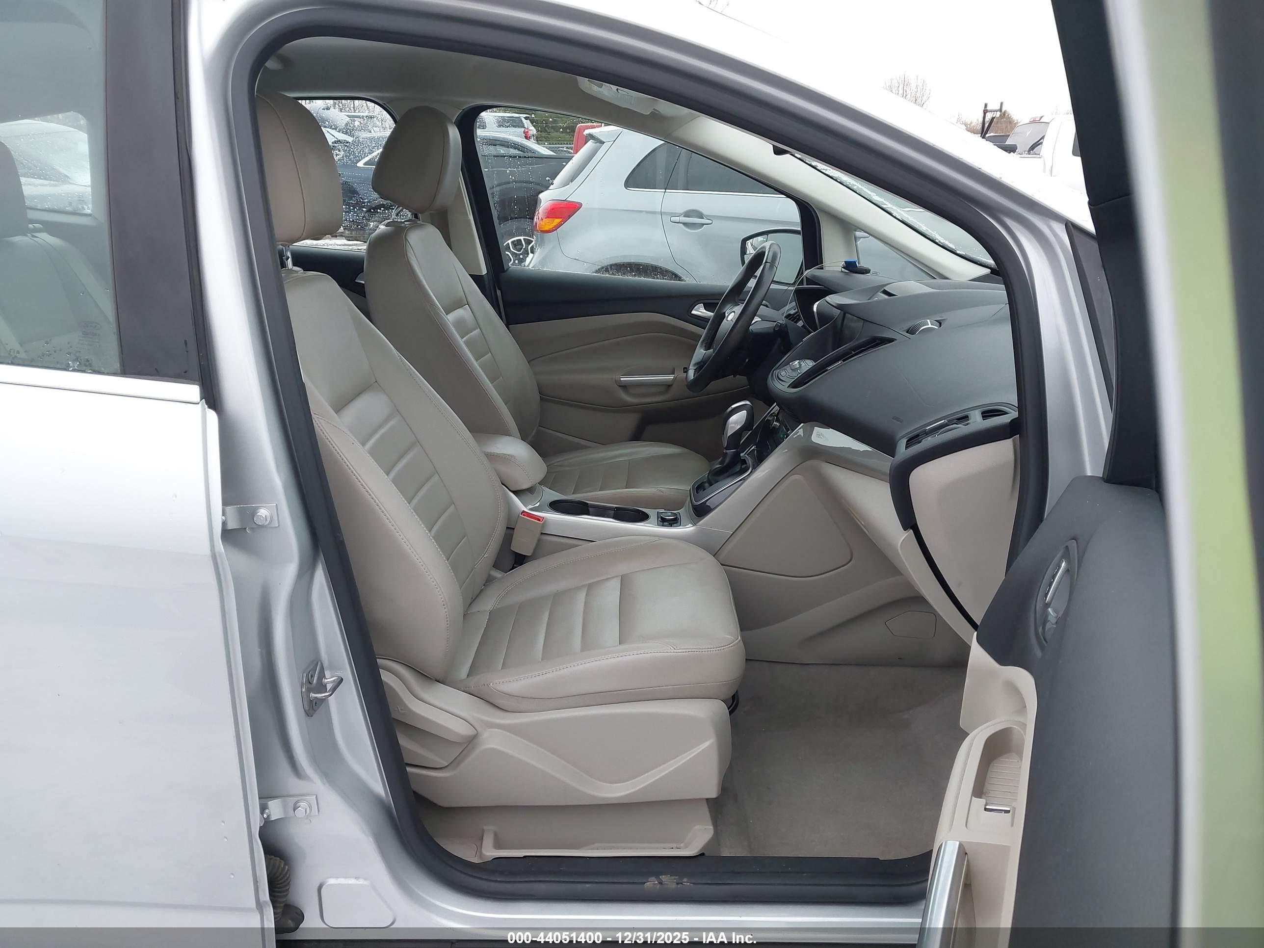 FORD C-MAX image 5