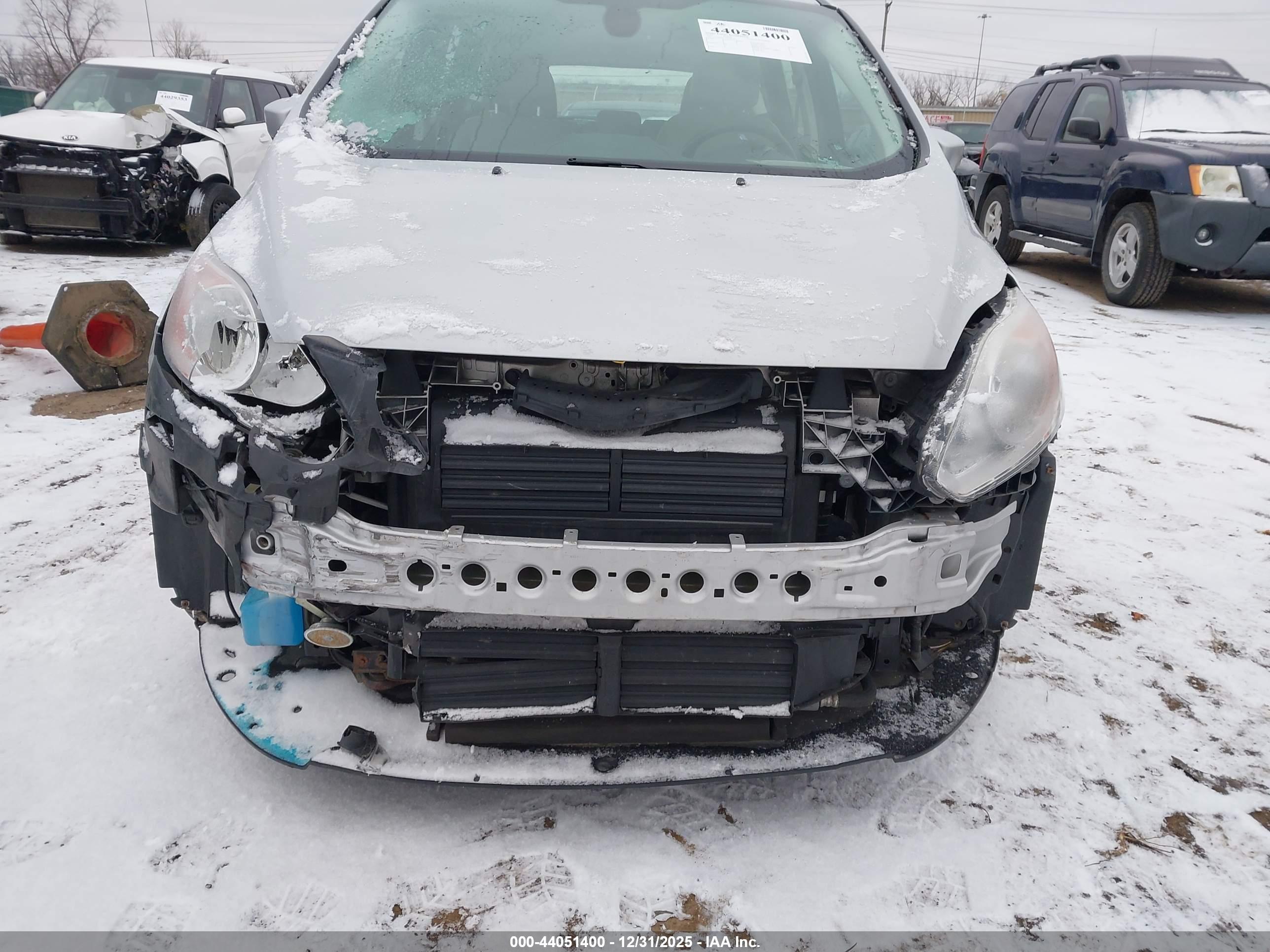 FORD C-MAX image 6
