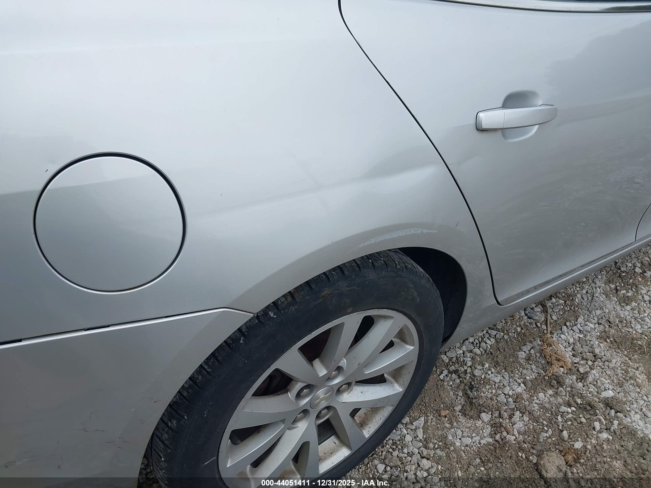 CHEVROLET MALIBU image 6
