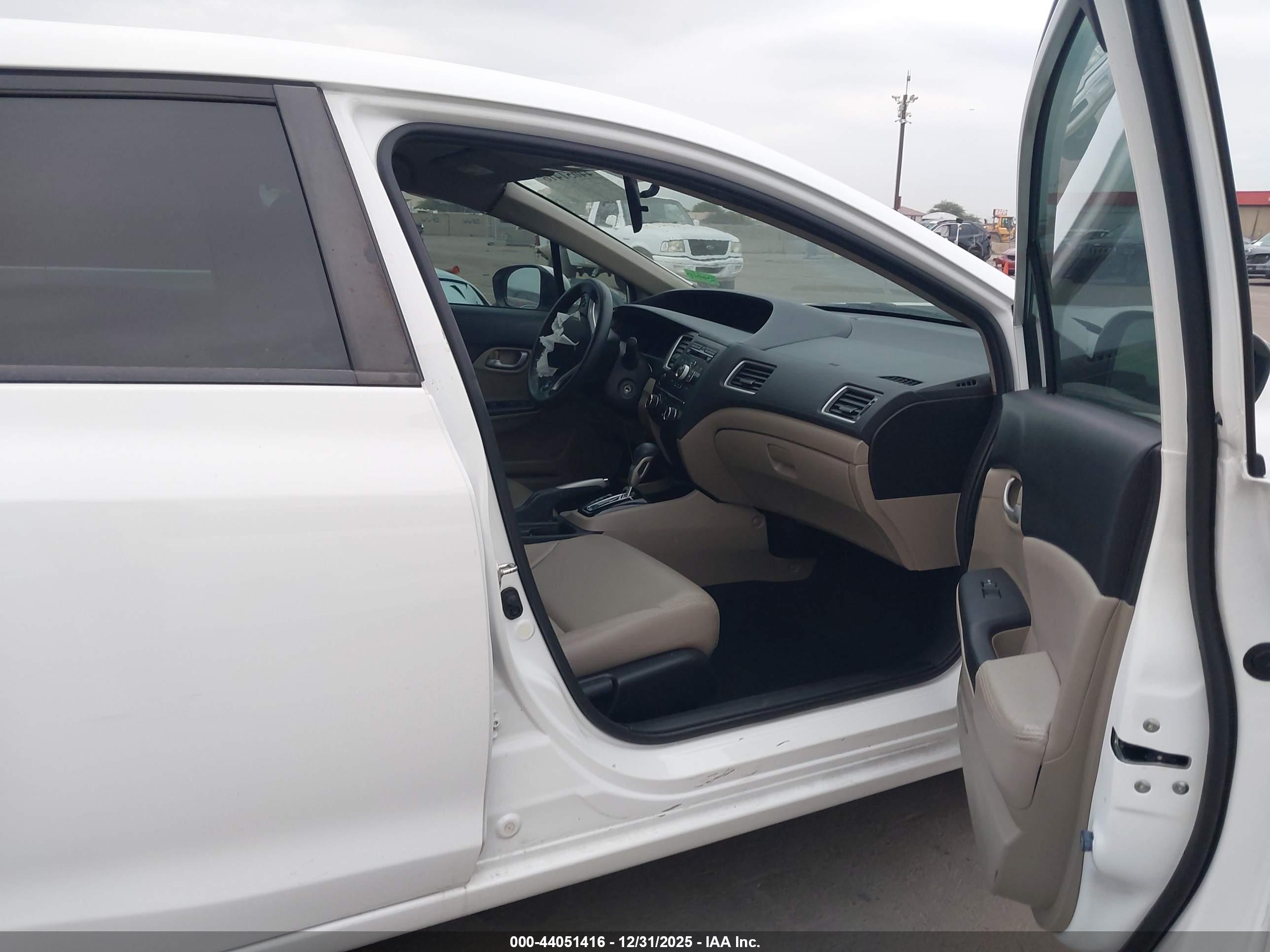 HONDA CIVIC image 5