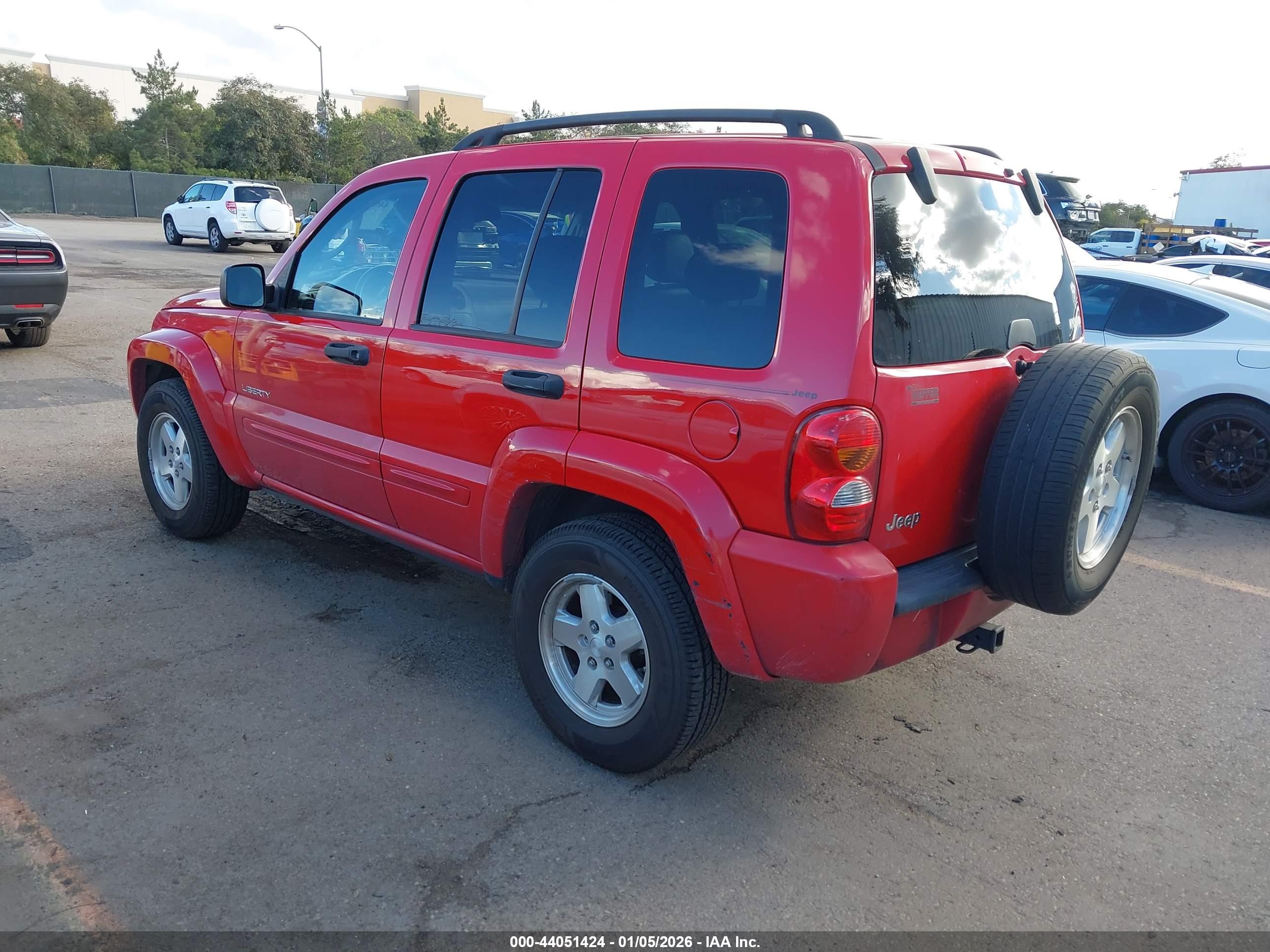 JEEP LIBERTY image 3