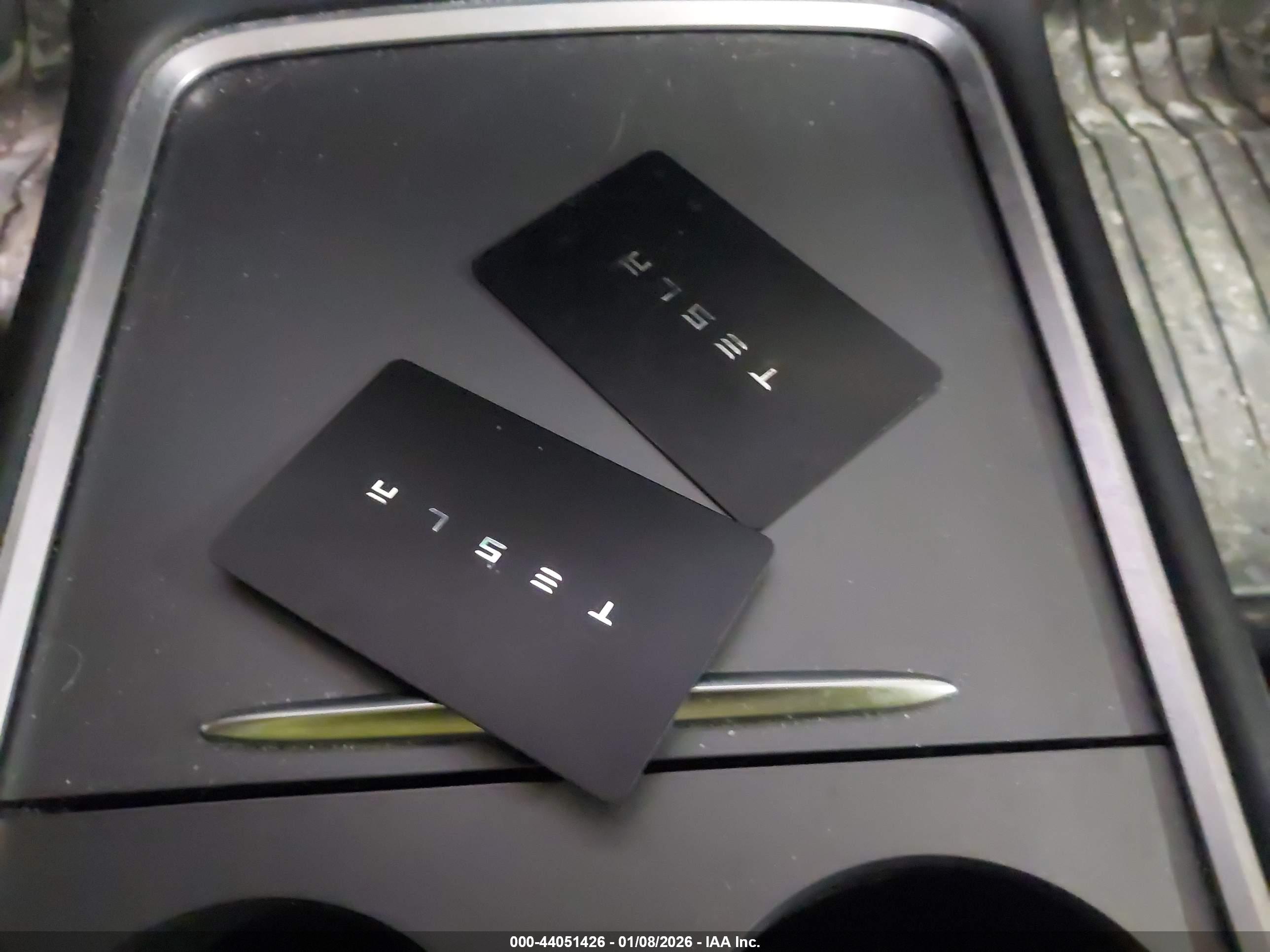 TESLA MODEL image 11