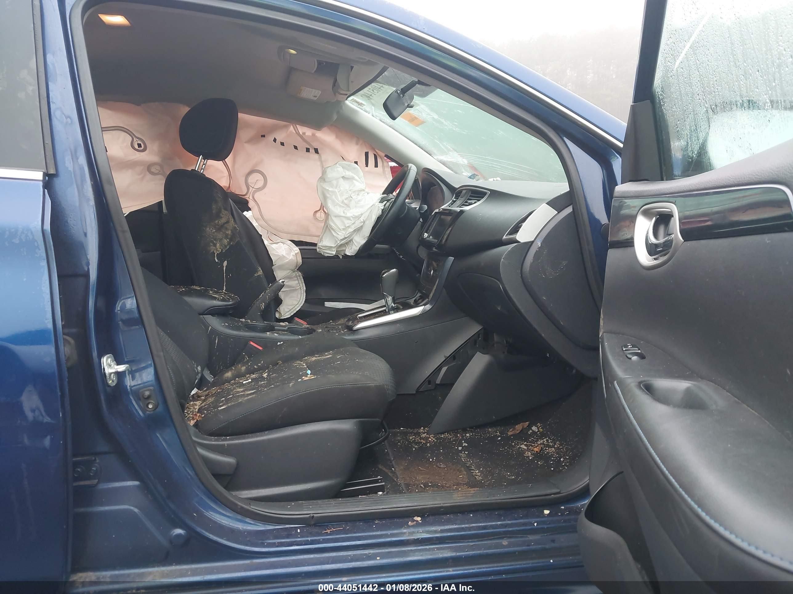NISSAN SENTRA image 5
