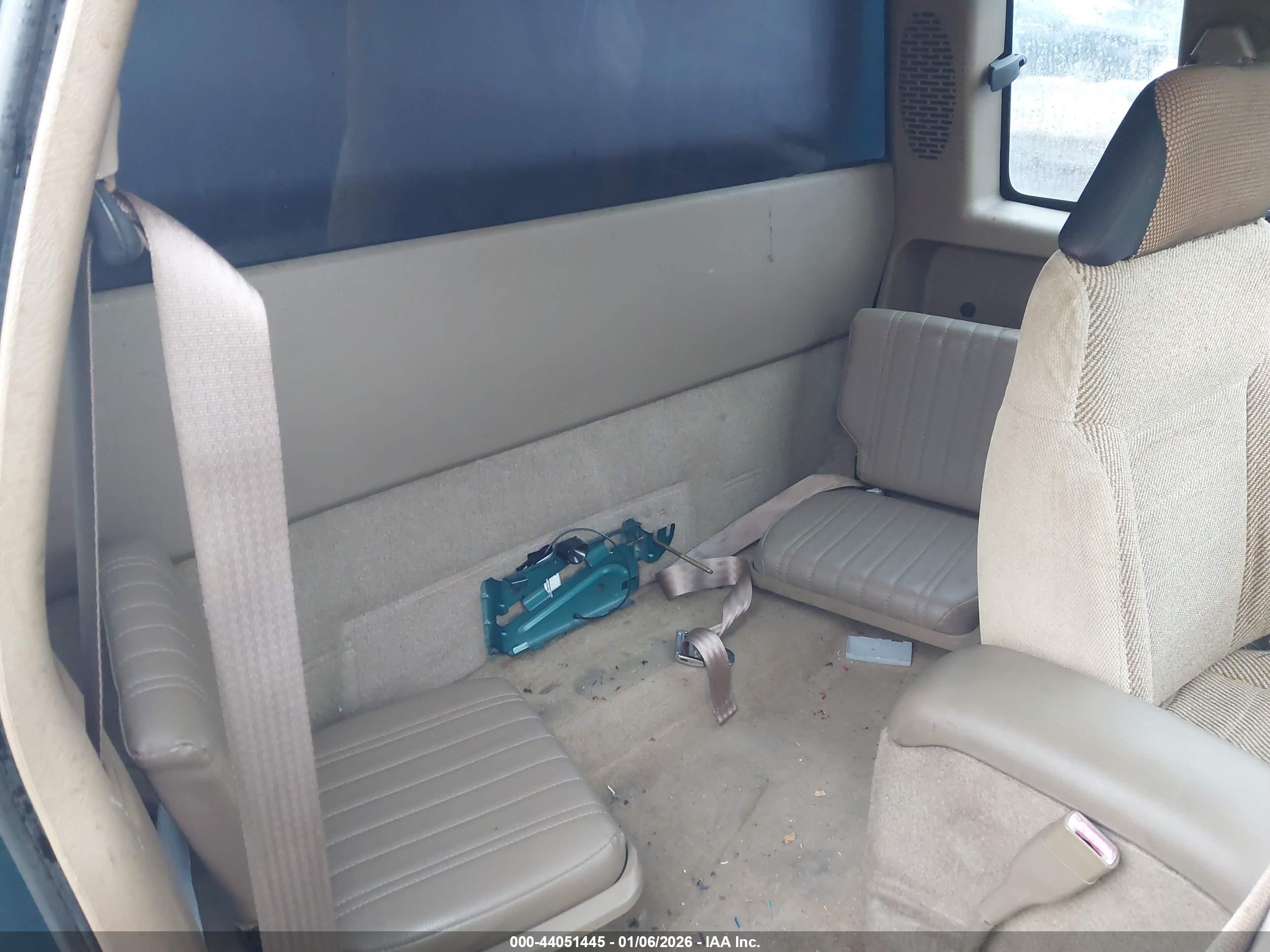 CHEVROLET S-10 image 8