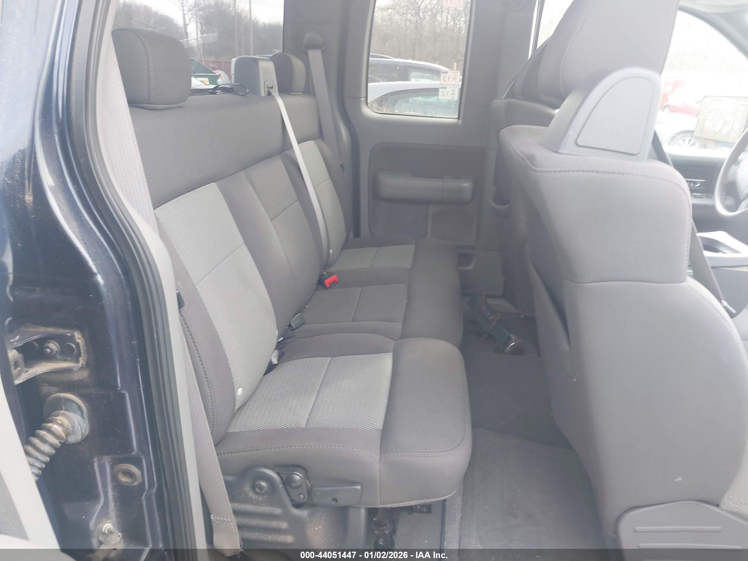 FORD F-150 image 8