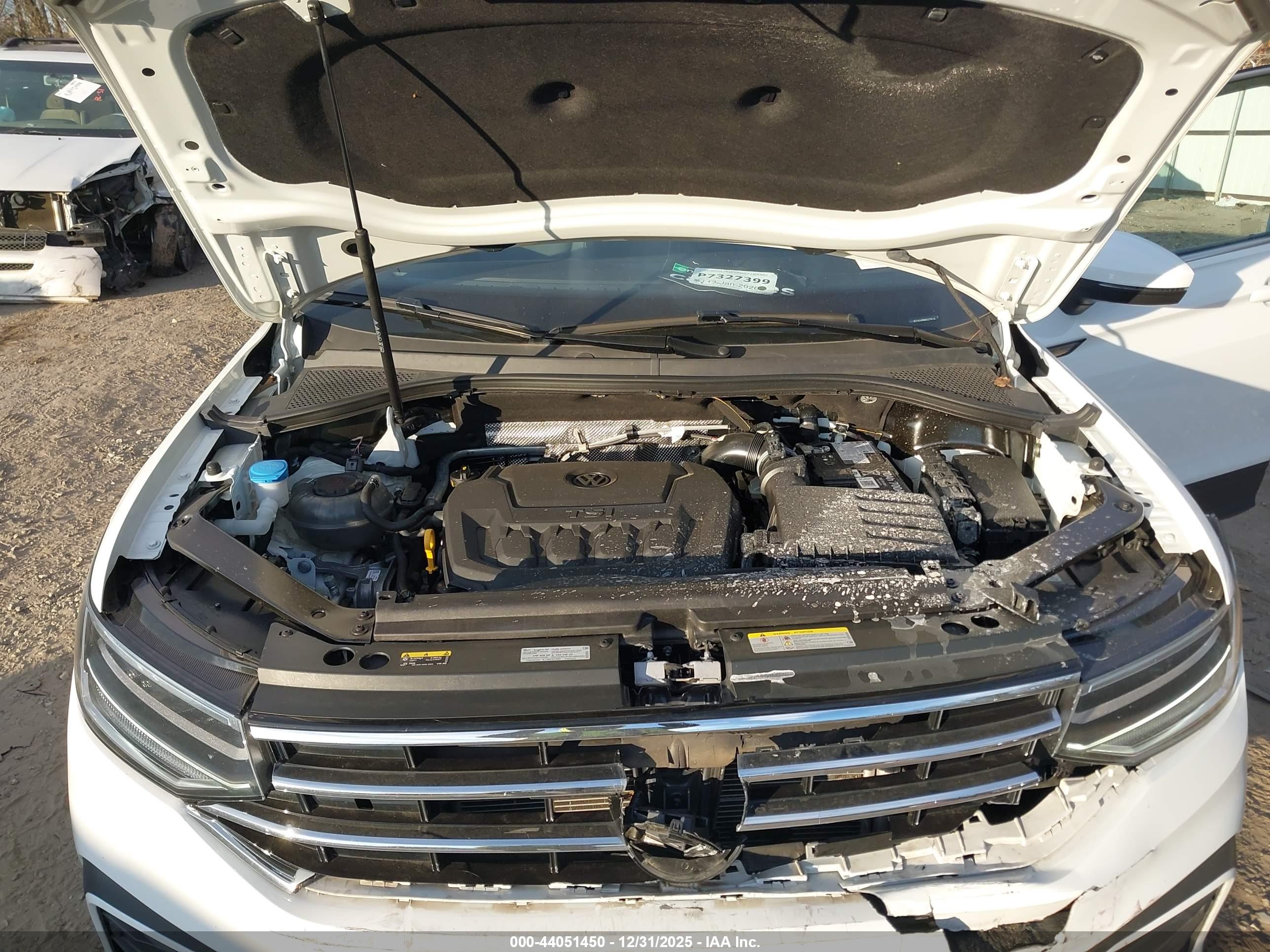 VOLKSWAGEN TIGUAN image 10