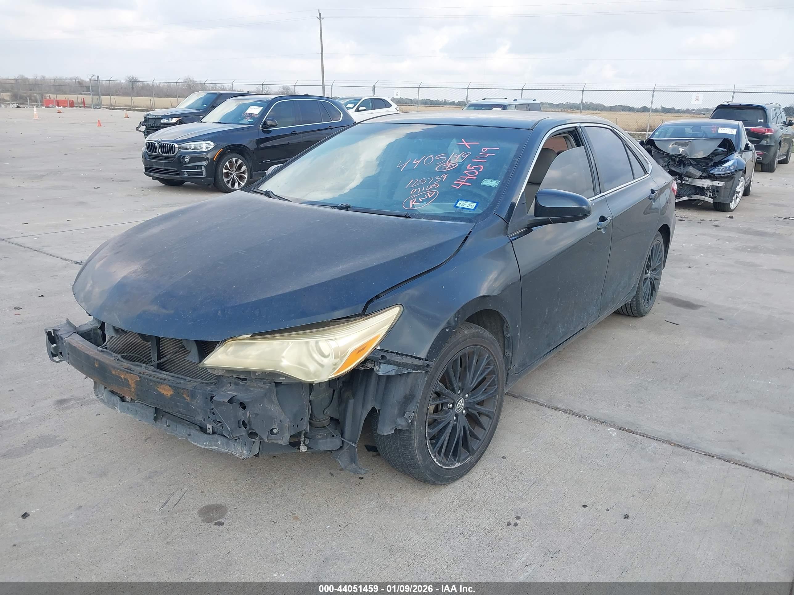 TOYOTA CAMRY image 6