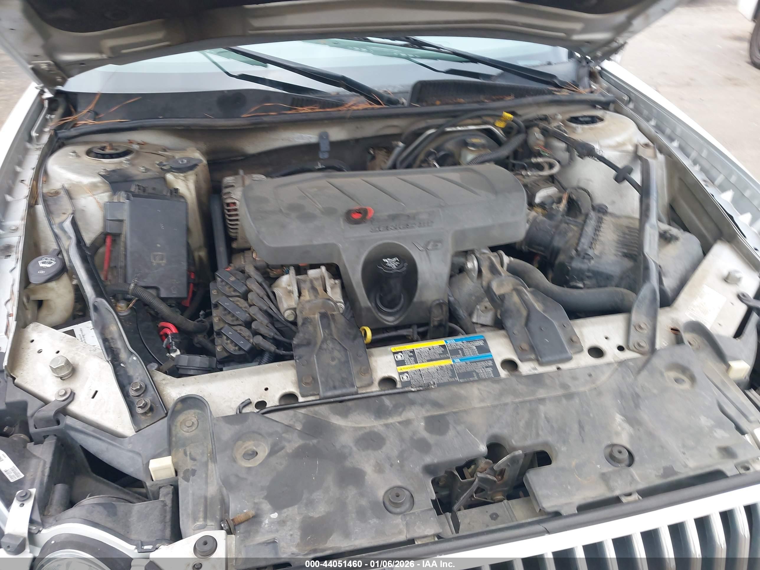 BUICK LACROSSE image 10