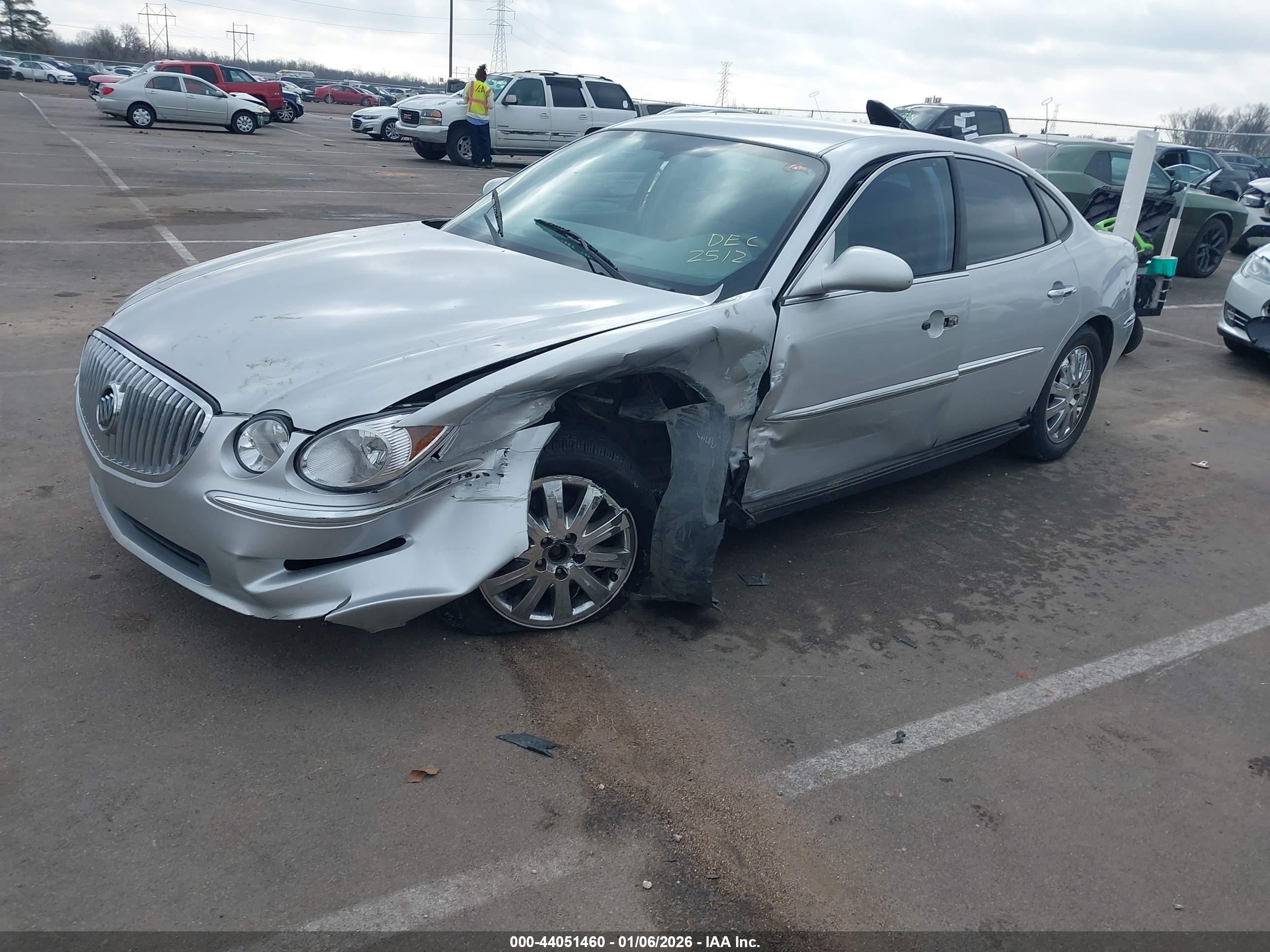 BUICK LACROSSE image 2