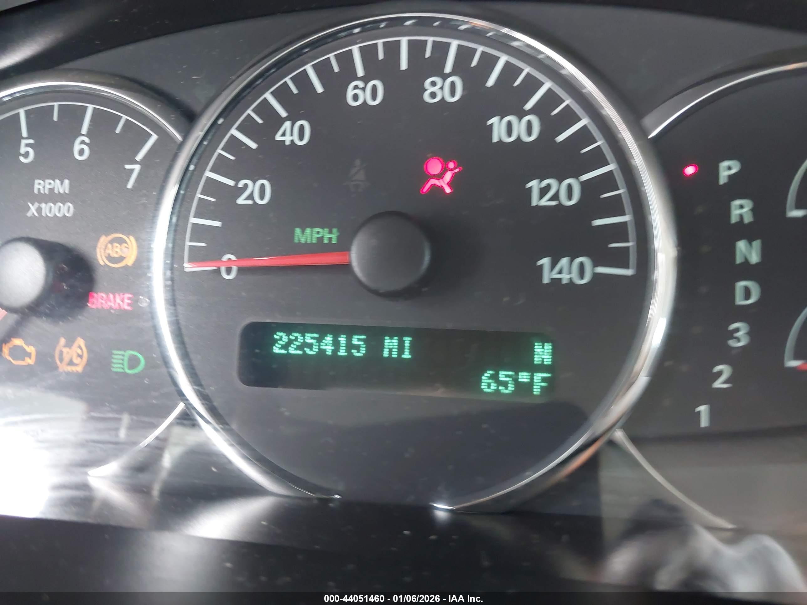 BUICK LACROSSE image 7