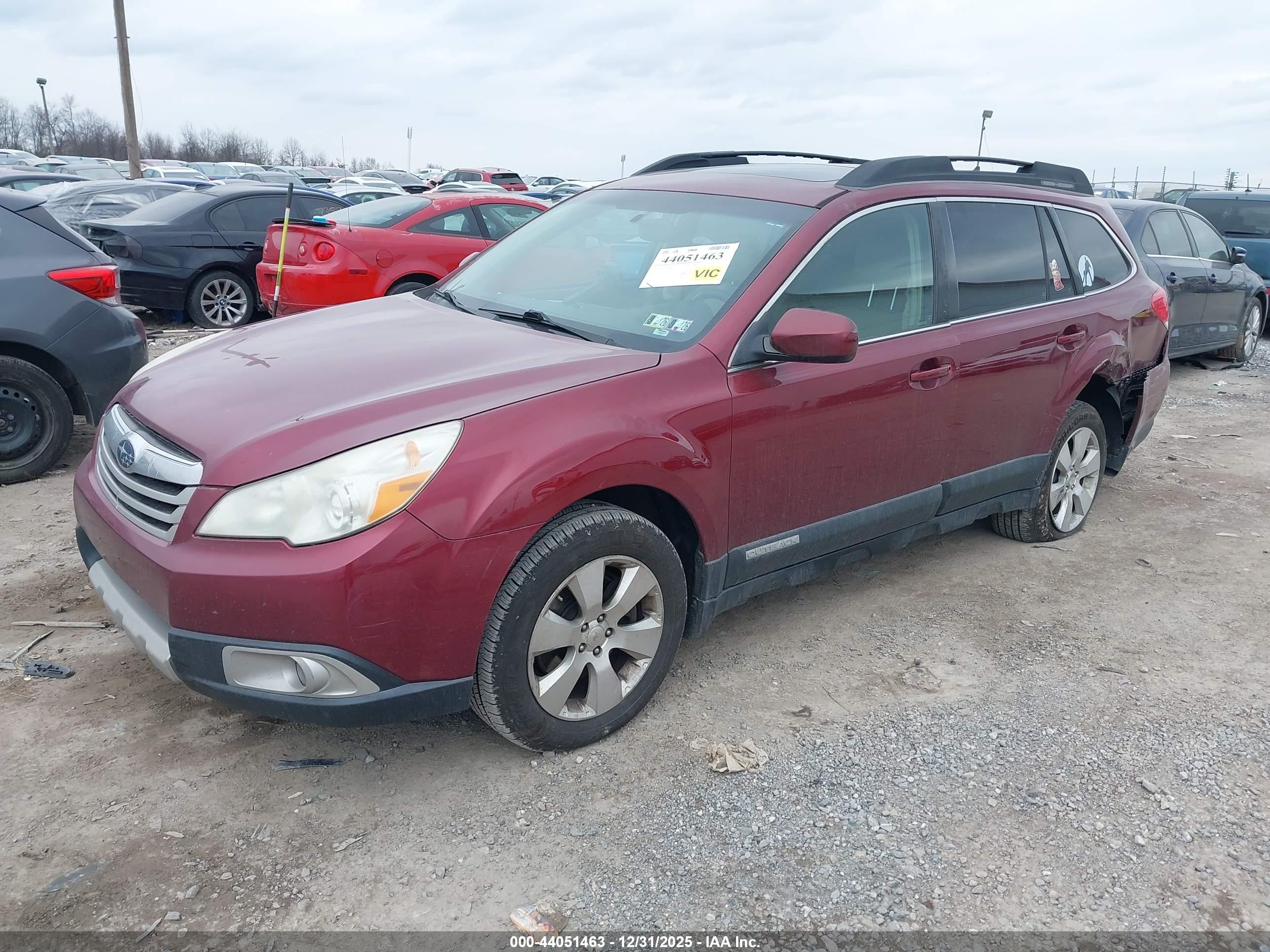 SUBARU OUTBACK image 2