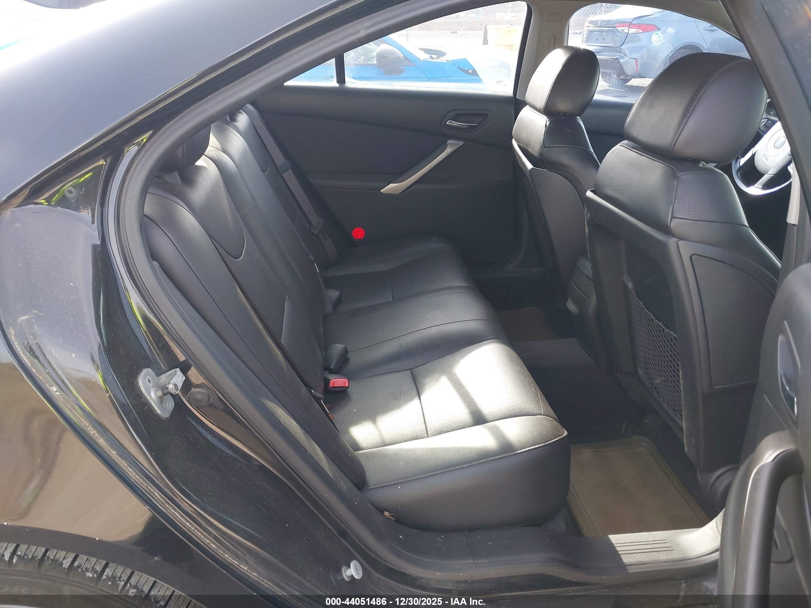 PONTIAC G6 image 8