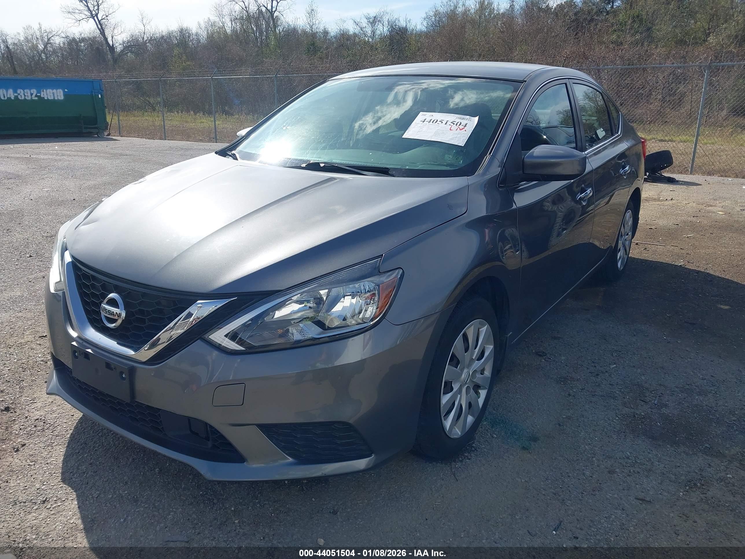 NISSAN SENTRA image 2