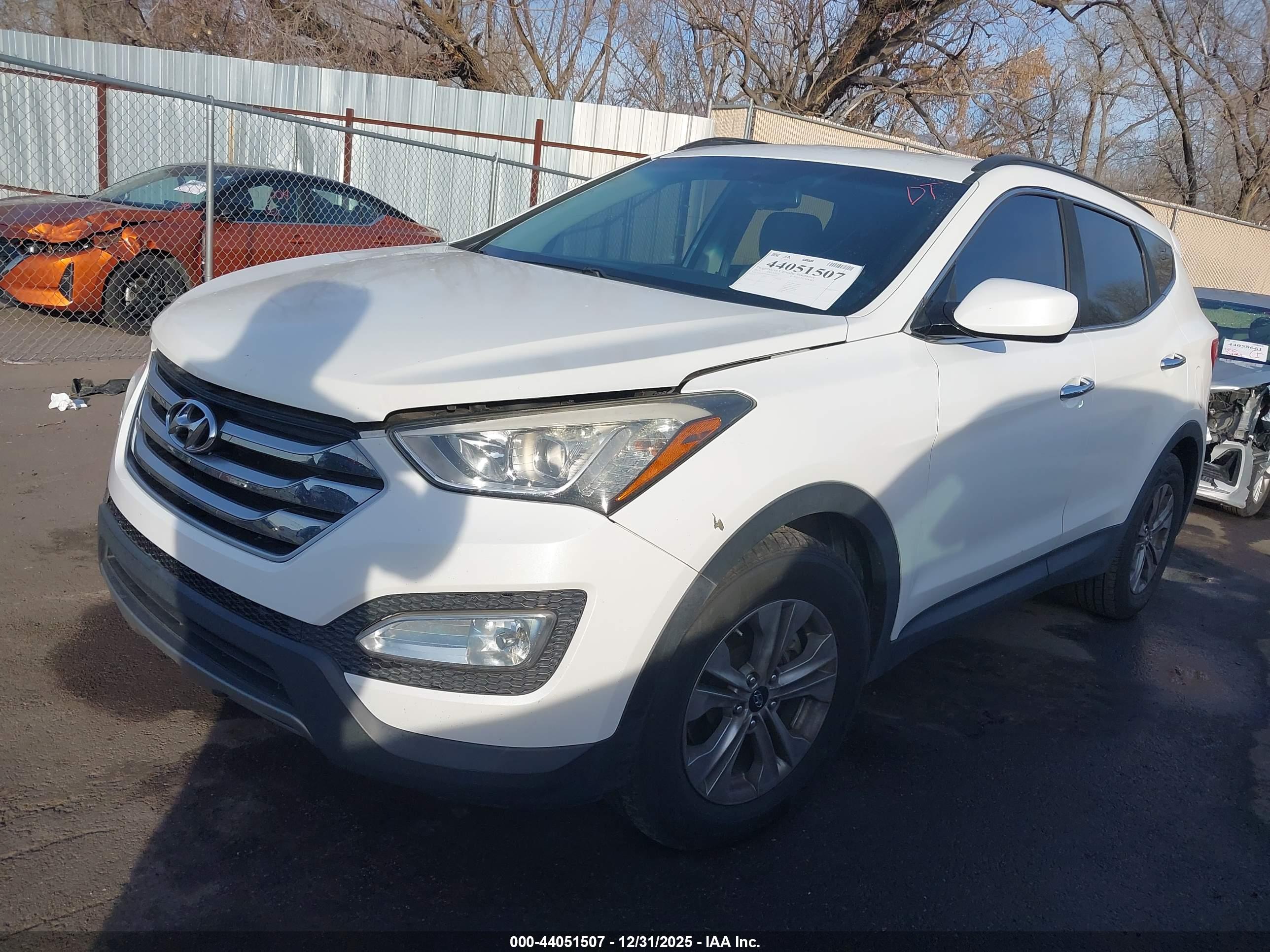 HYUNDAI SANTA image 2