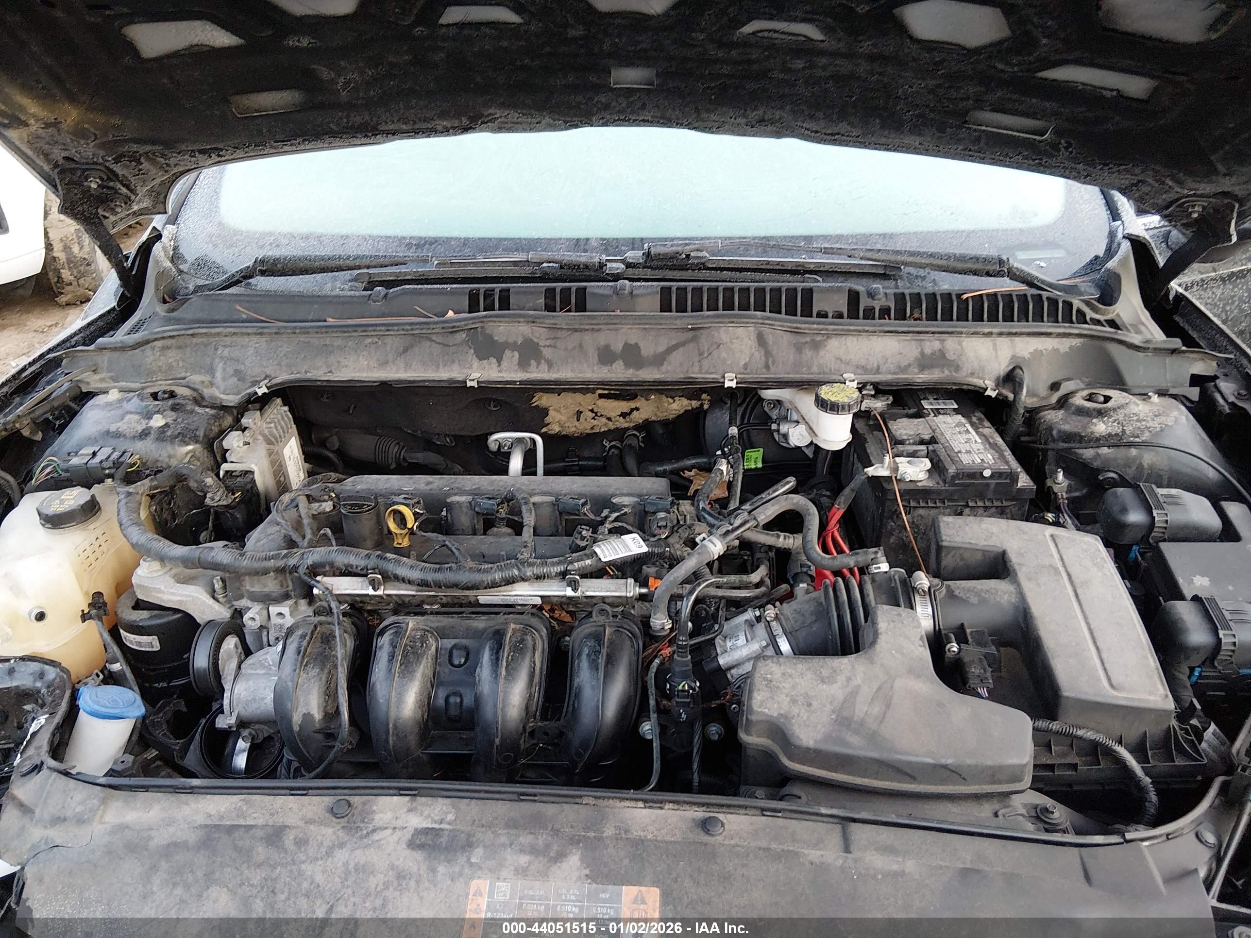 FORD FUSION image 10