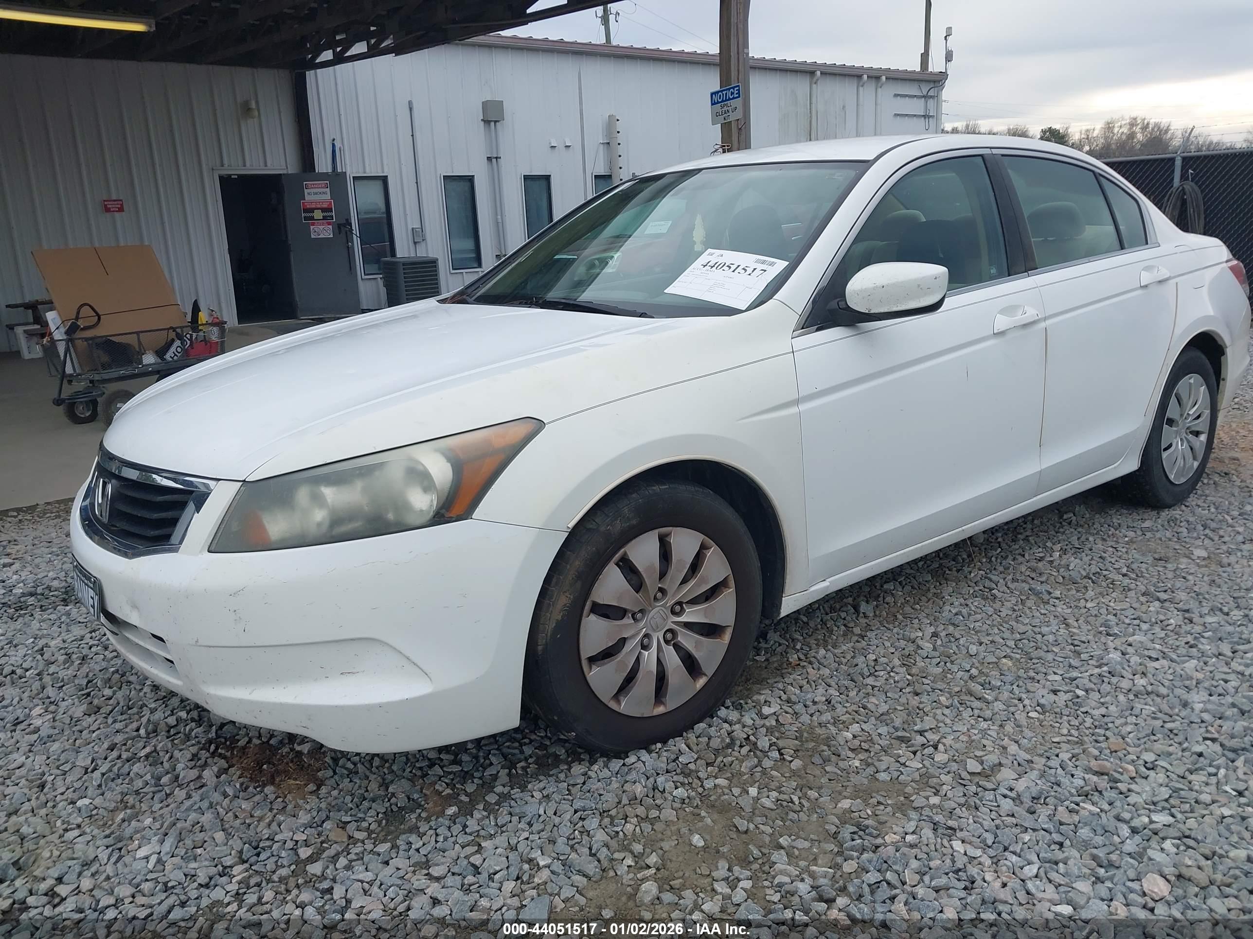 HONDA ACCORD image 2