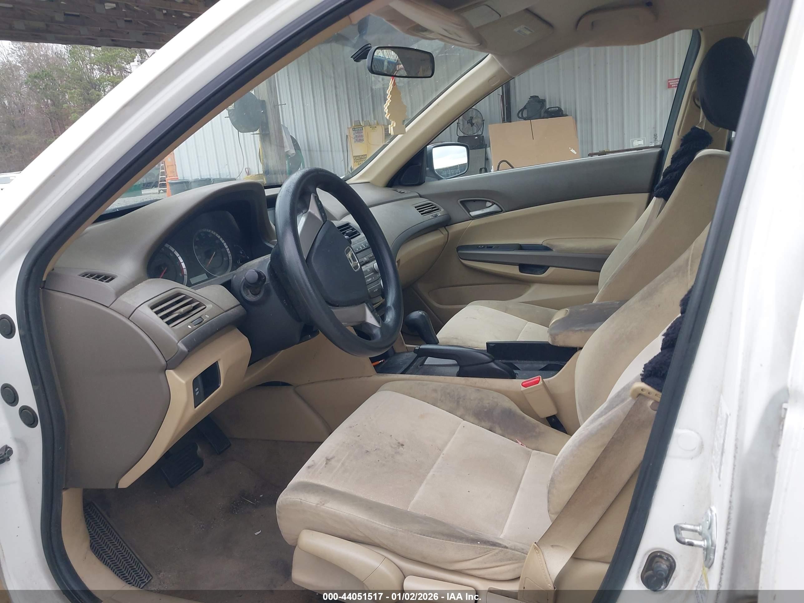 HONDA ACCORD image 5