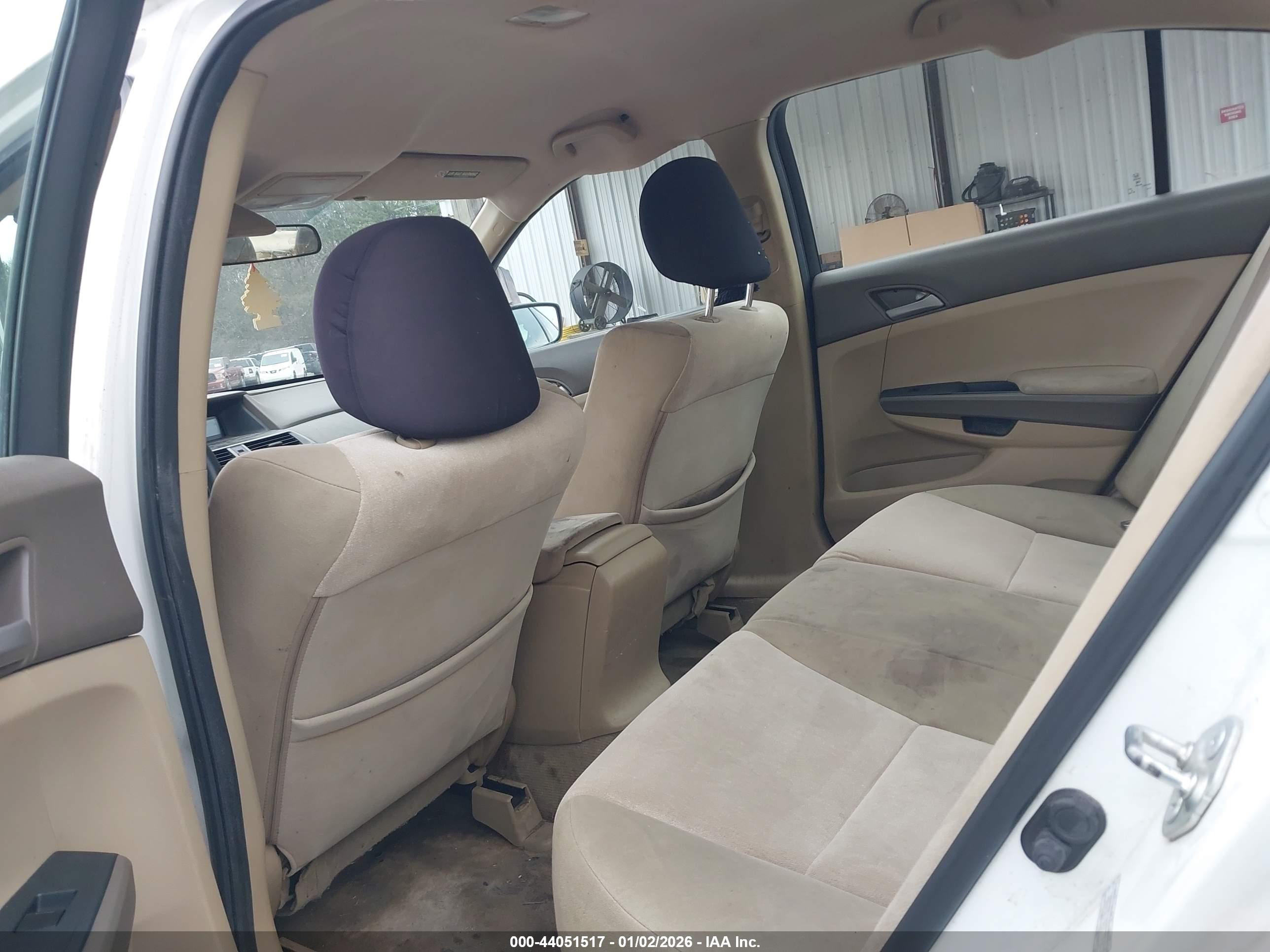 HONDA ACCORD image 8