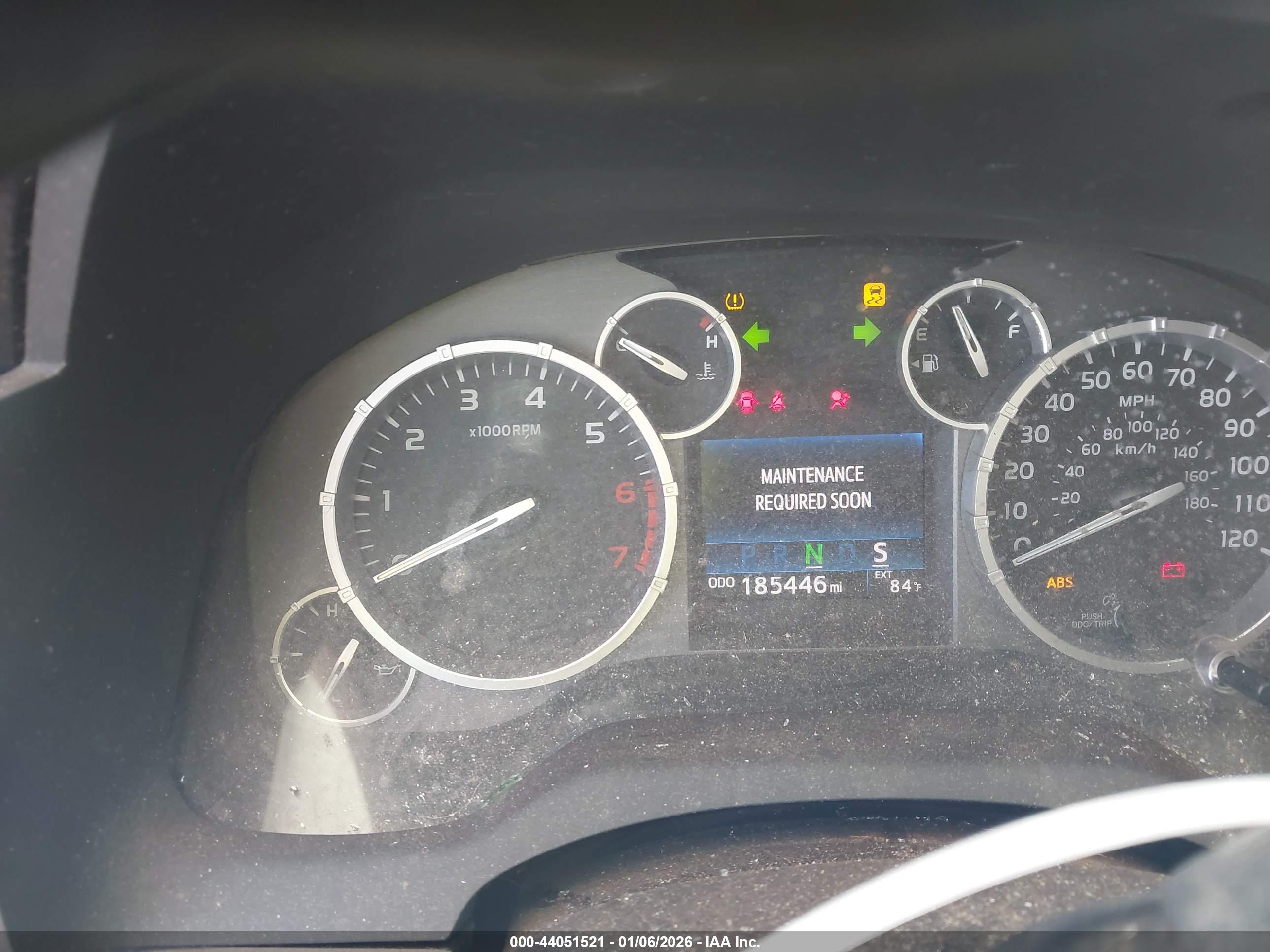 TOYOTA TUNDRA image 7
