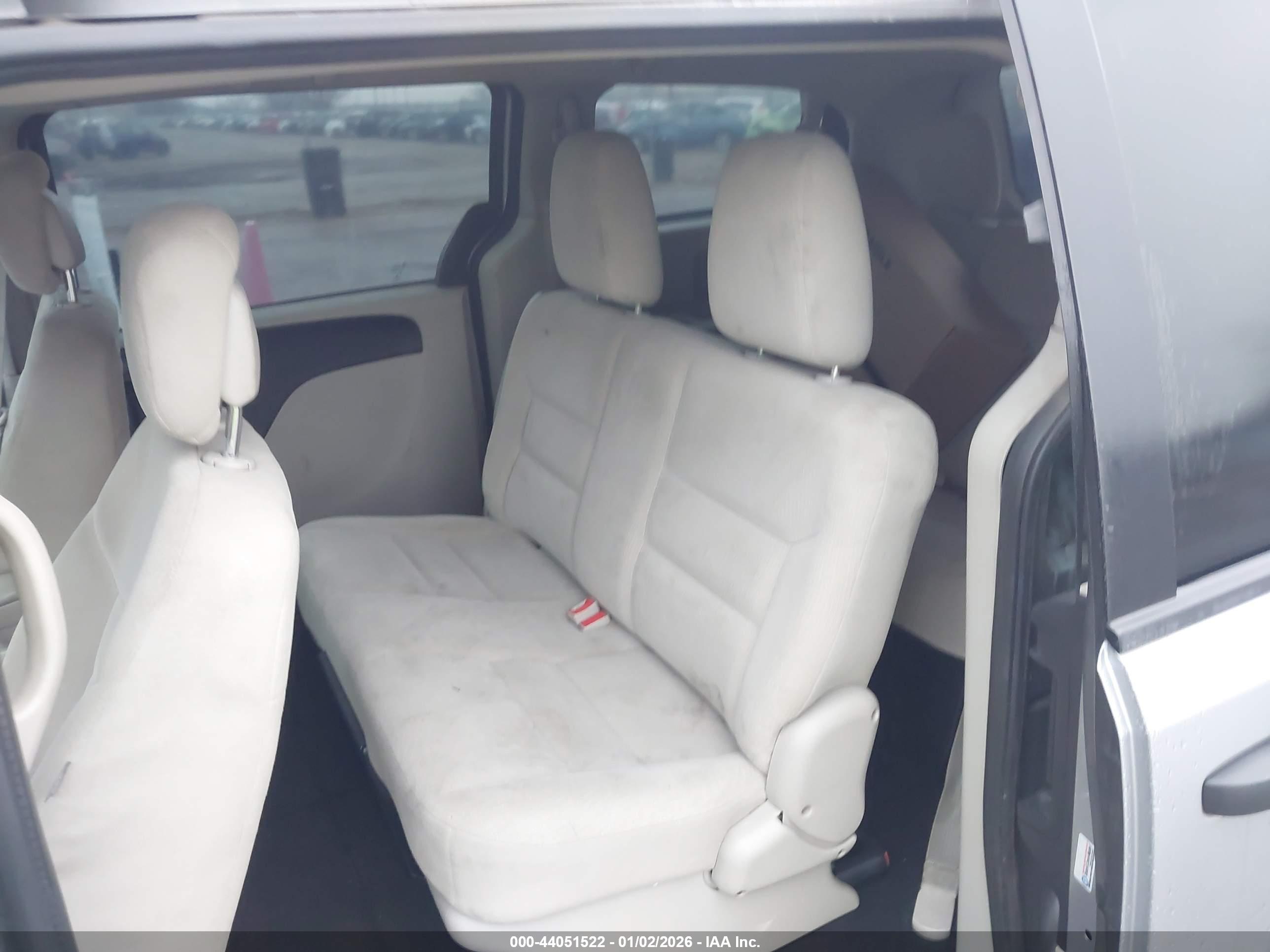 DODGE GRAND image 8