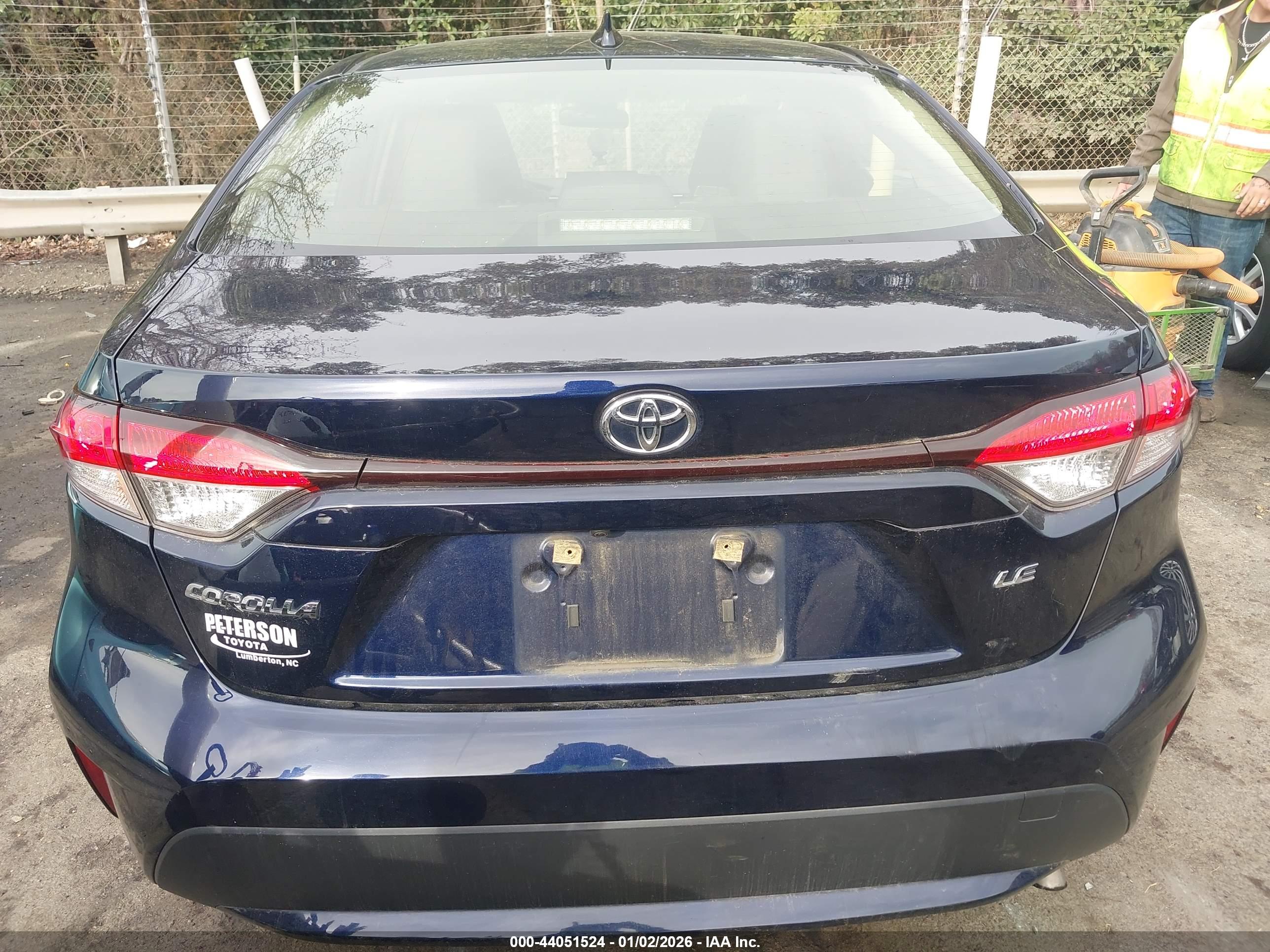 TOYOTA COROLLA image 6