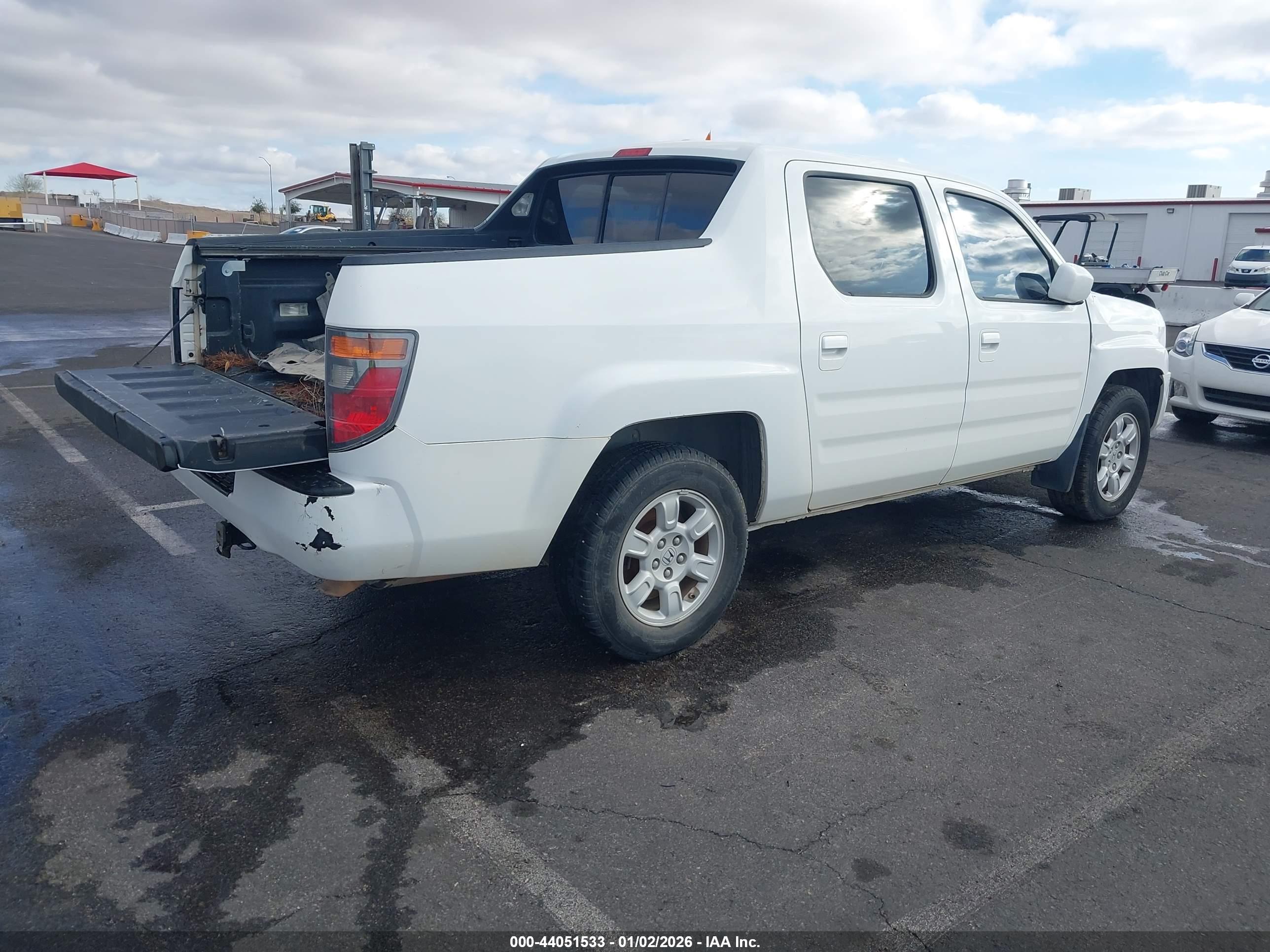 HONDA RIDGELINE image 4
