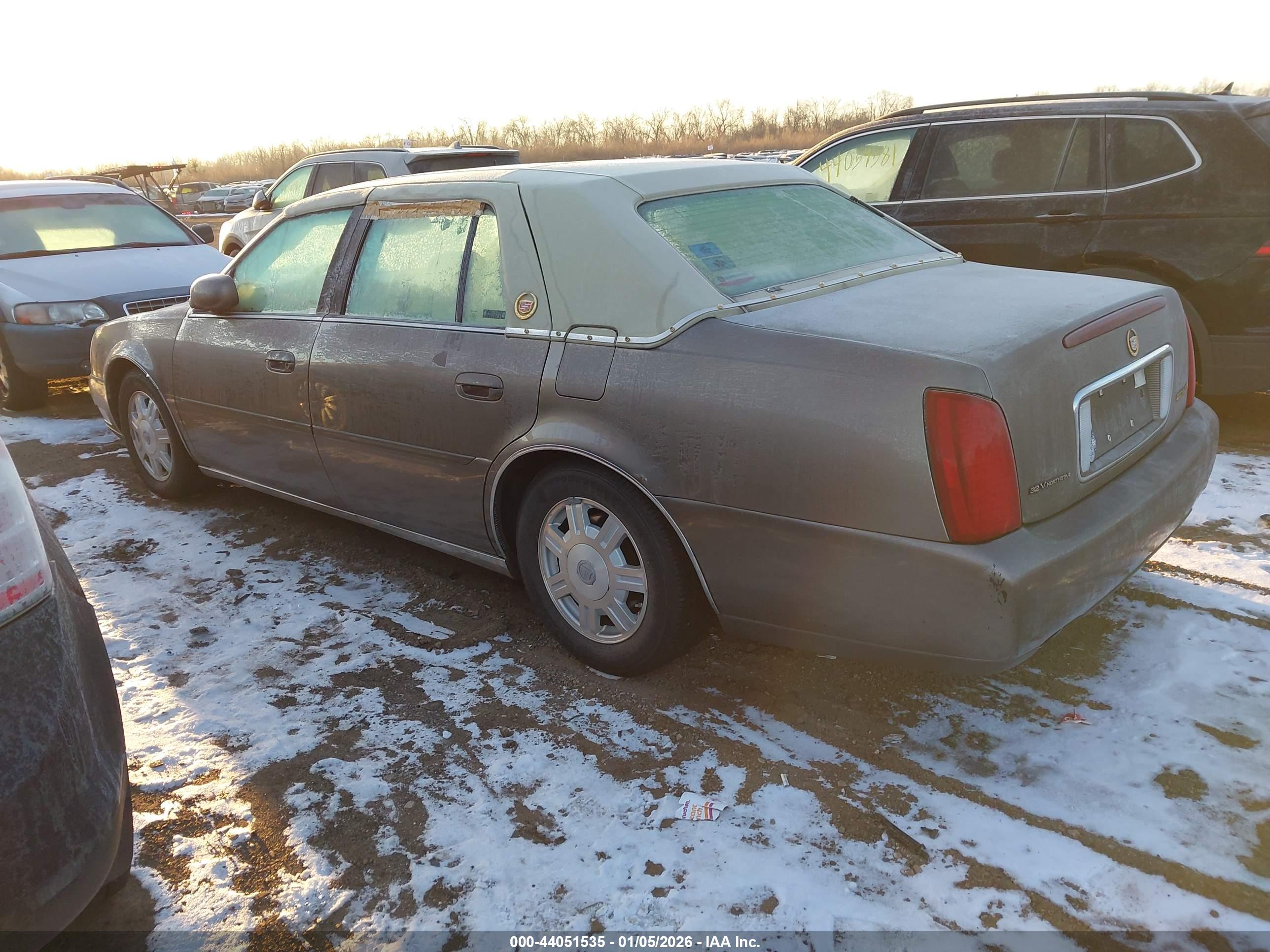 CADILLAC DEVILLE image 3