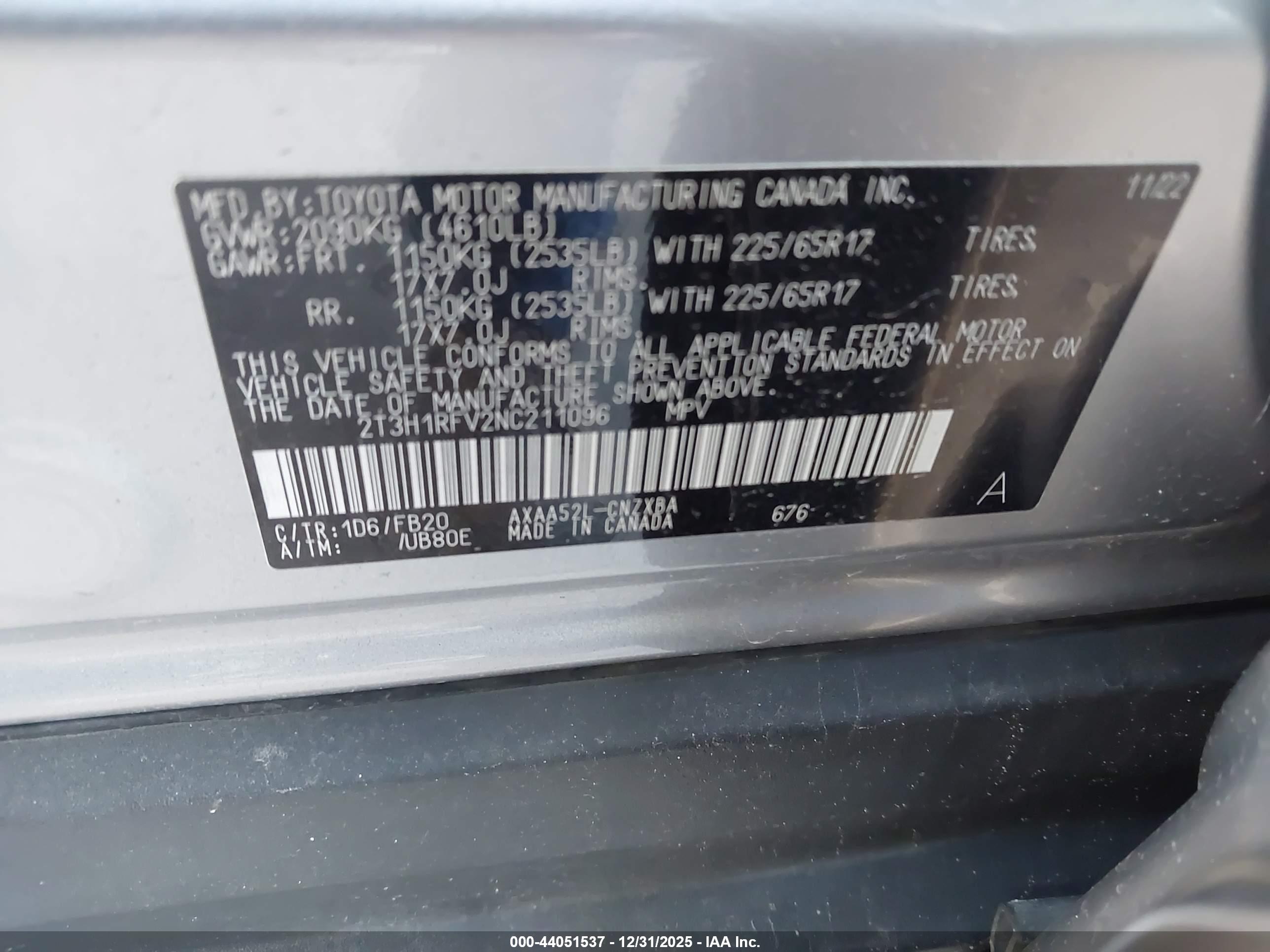 TOYOTA RAV4 image 9