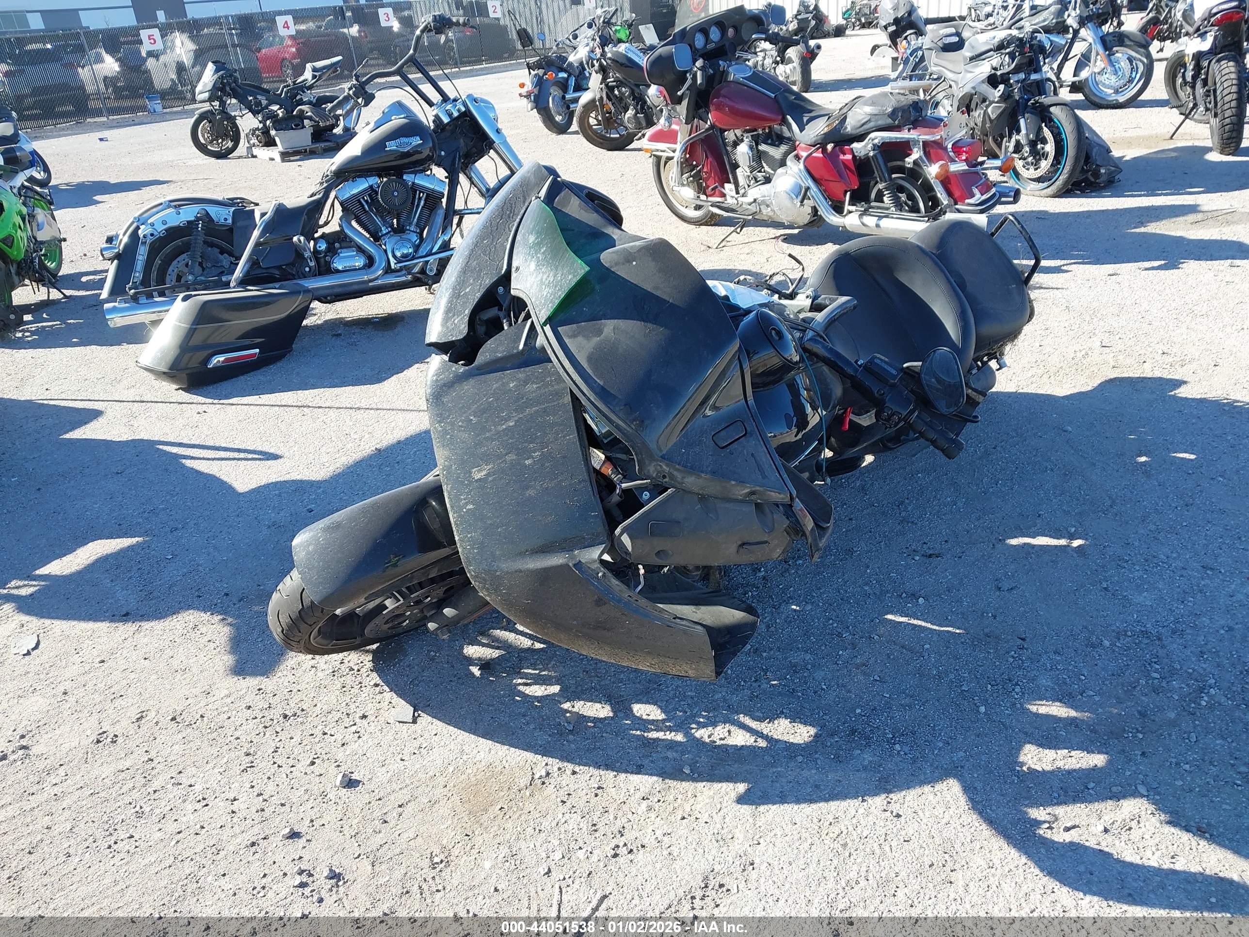 HARLEY-DAVIDSON FLTRXS image 2
